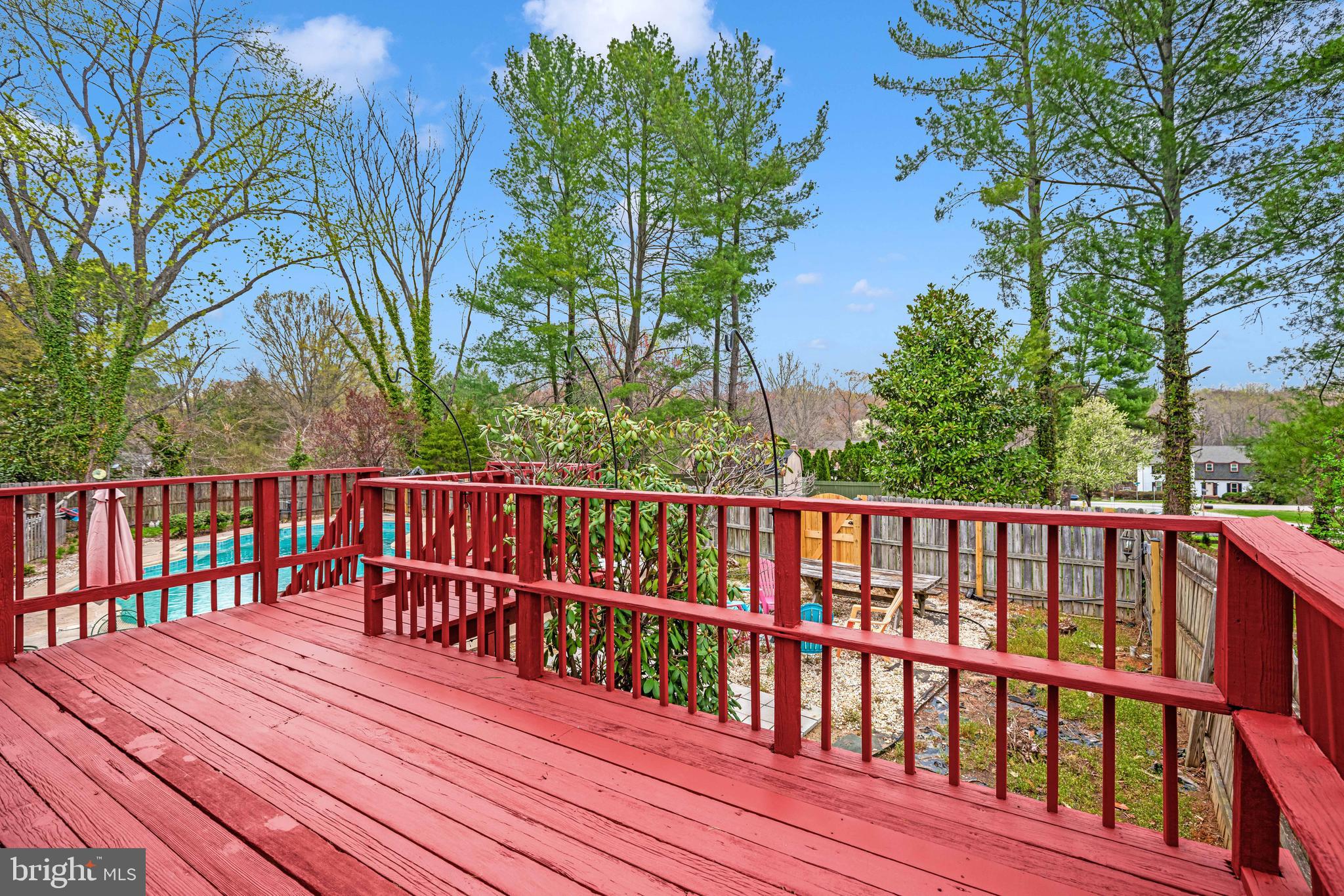 INGLESIDE - Residential