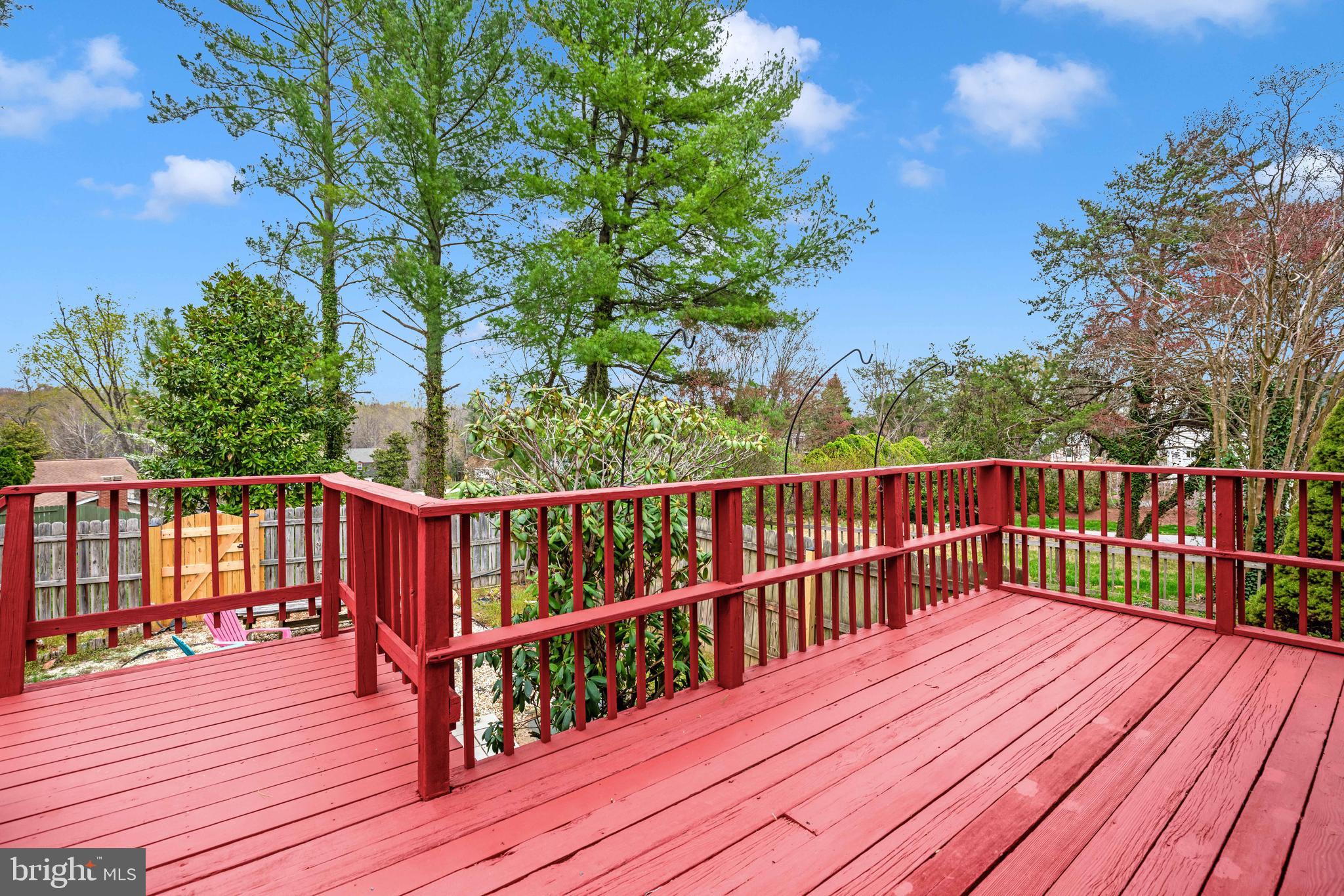 INGLESIDE - Residential