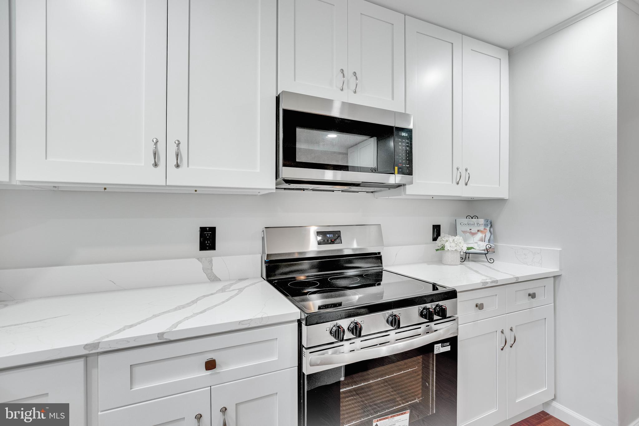 INGLESIDE - Residential