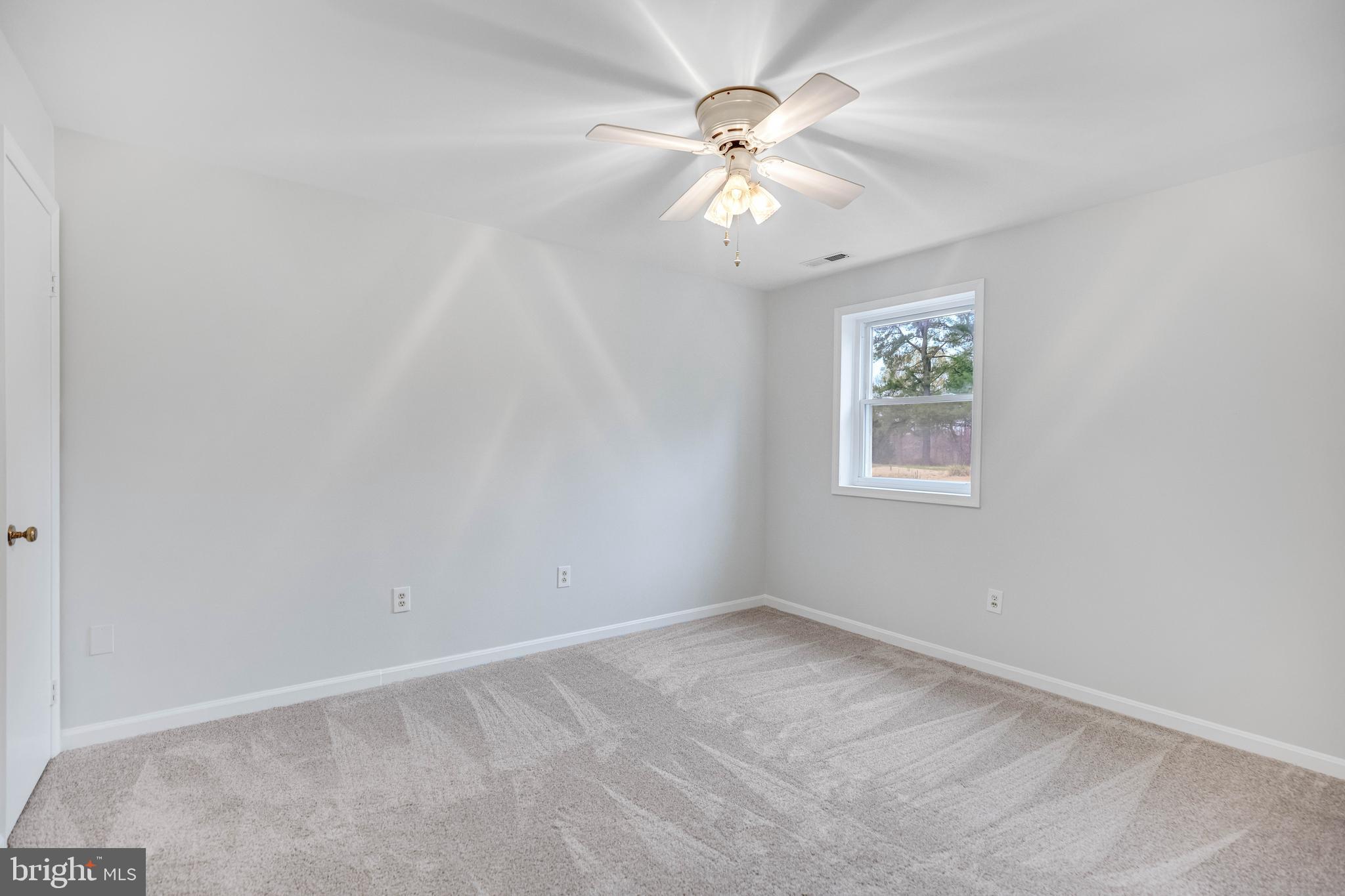 INGLESIDE - Residential