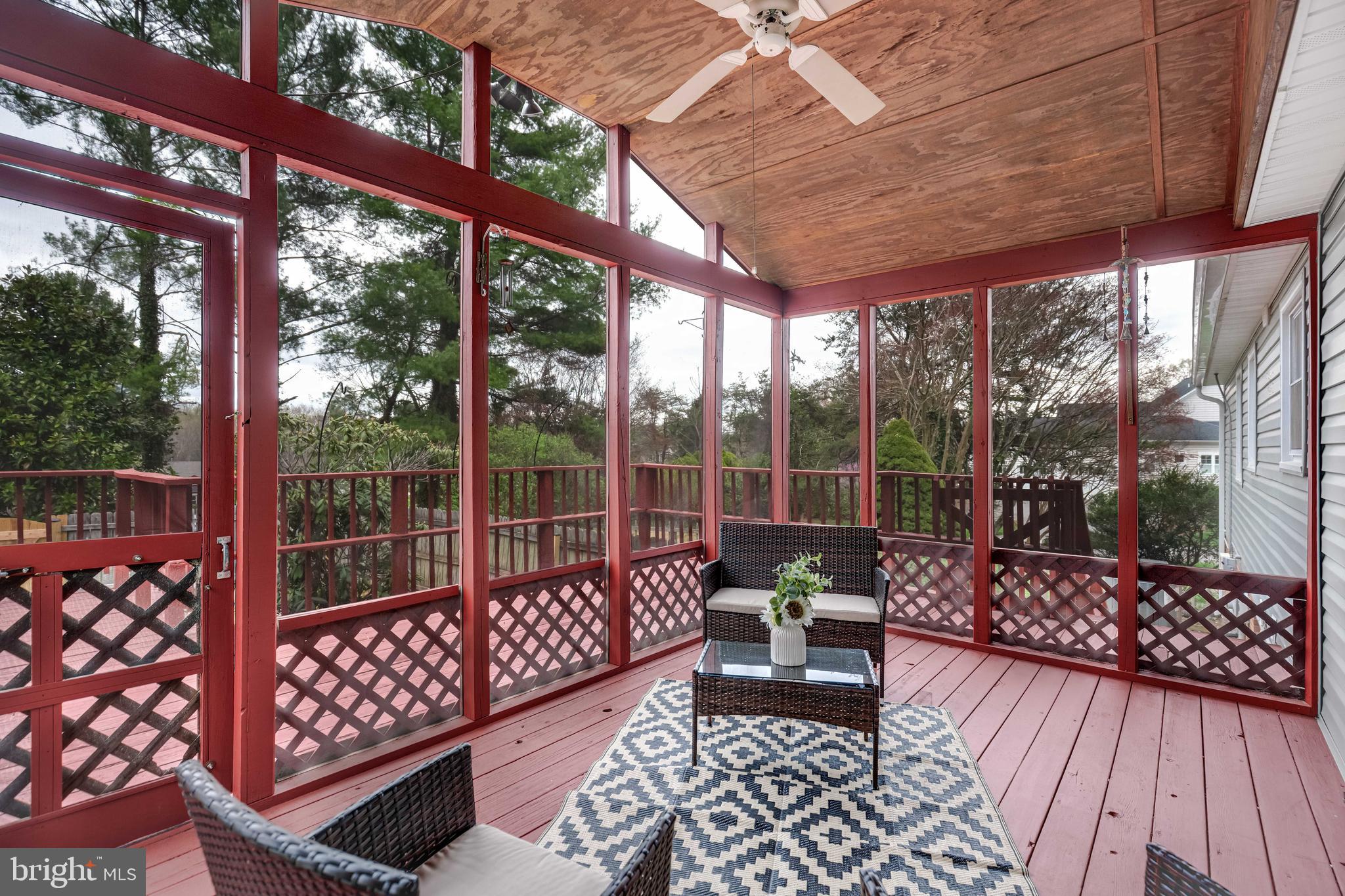 INGLESIDE - Residential