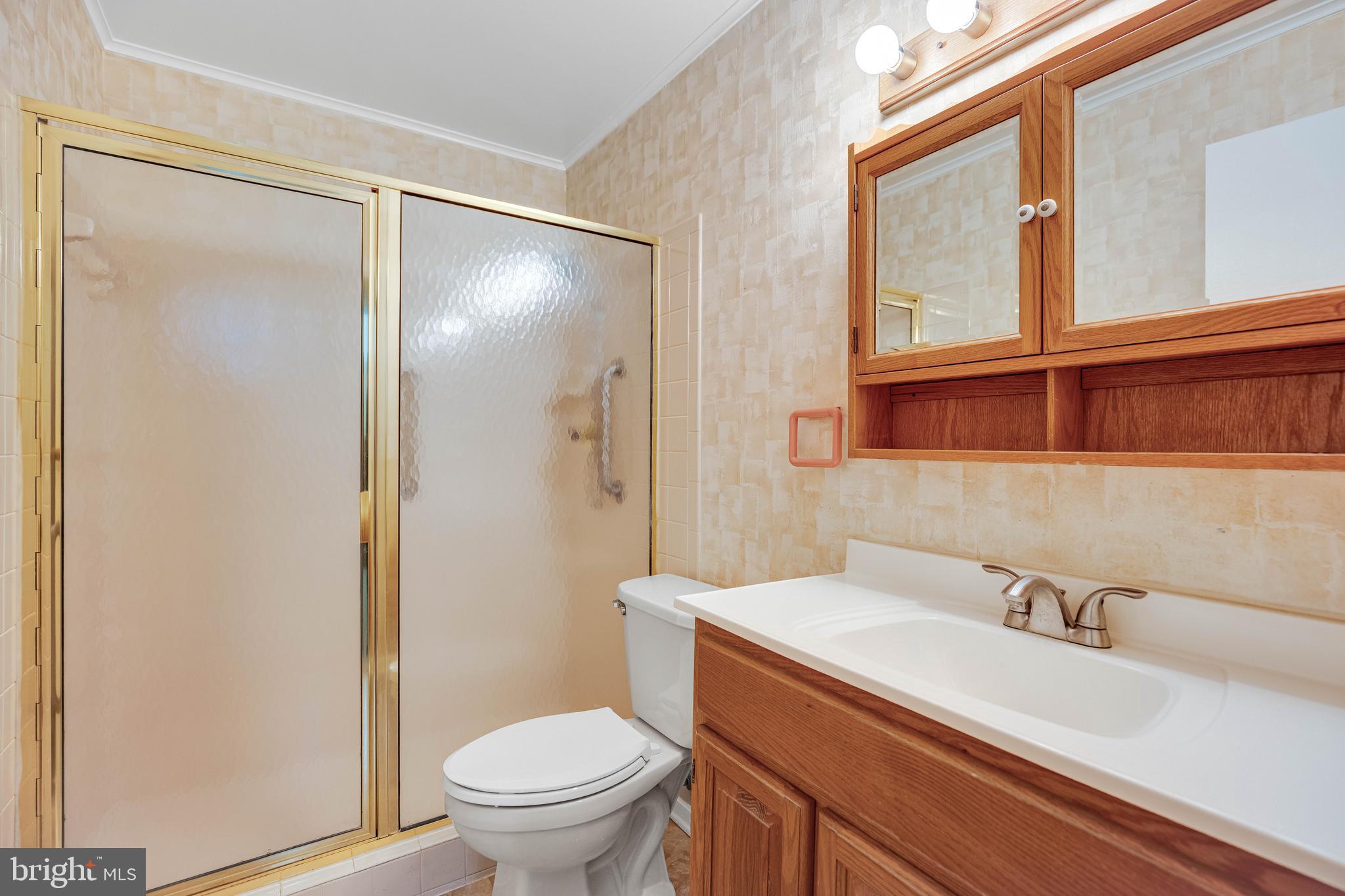 INGLESIDE - Residential