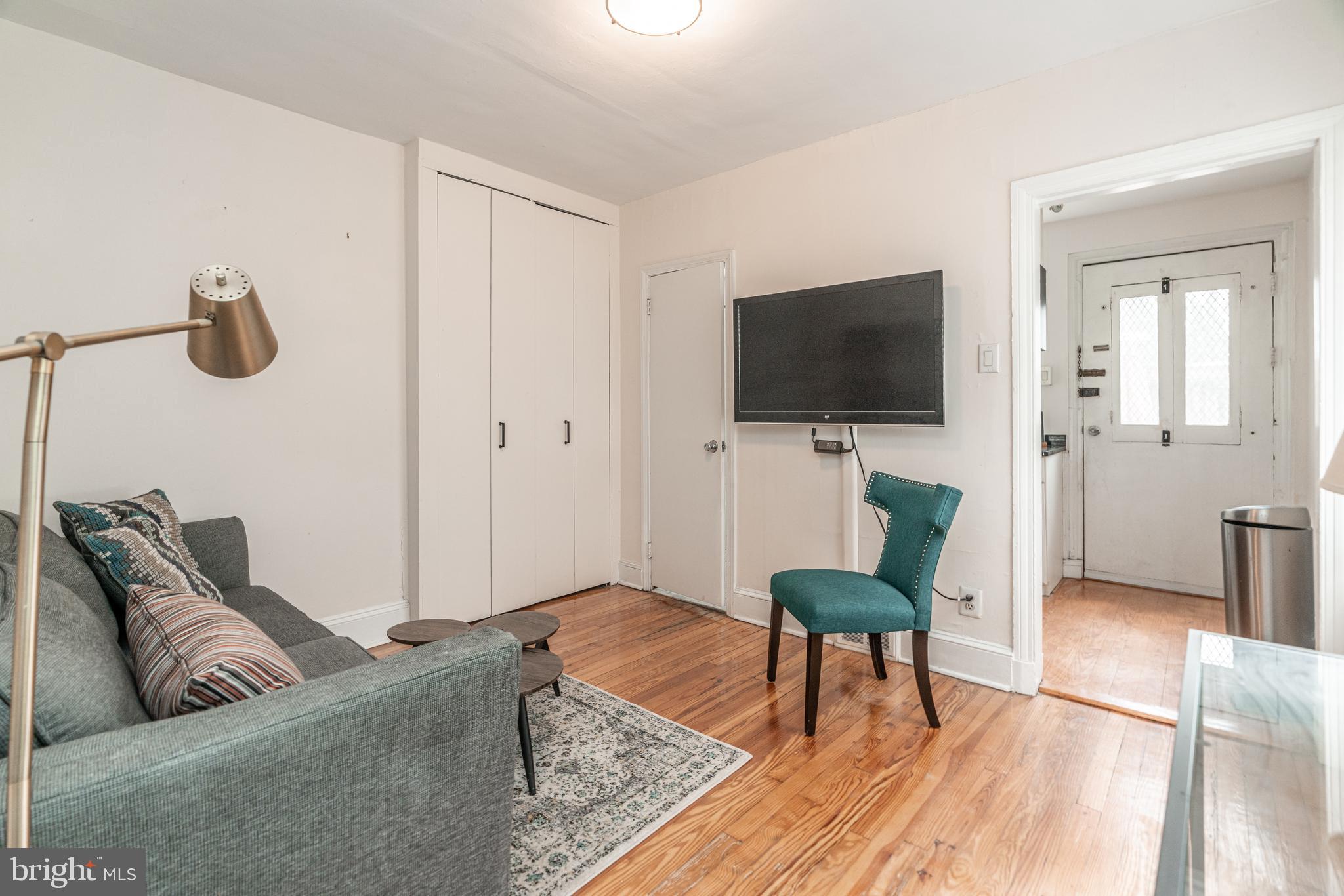 RITTENHOUSE SQUARE - Residential