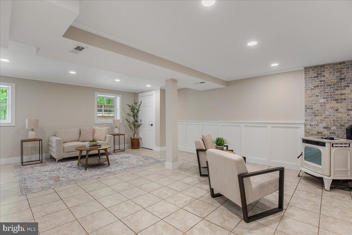 CHESAPEAKE HEIGHTS - Residential