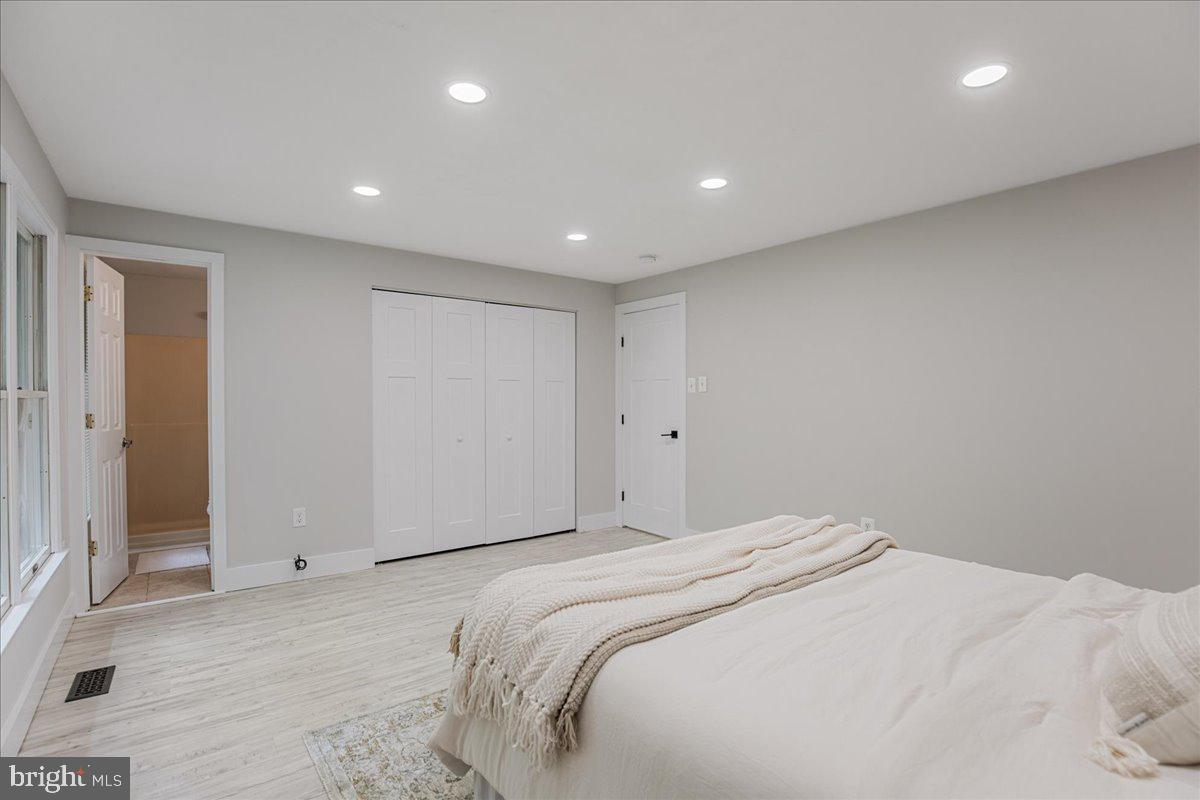 CHESAPEAKE HEIGHTS - Residential