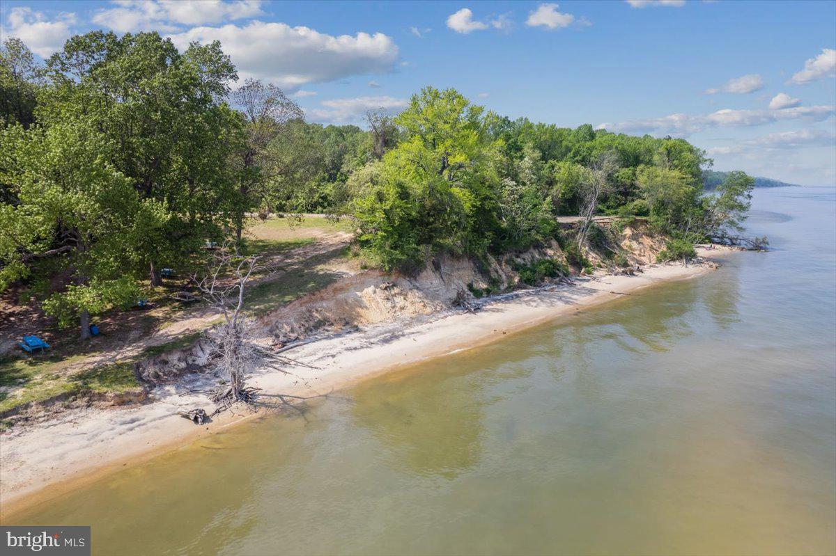 CHESAPEAKE HEIGHTS - Residential