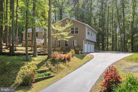422 DEANE AVENUE PRINCE FREDERICK MD 20678