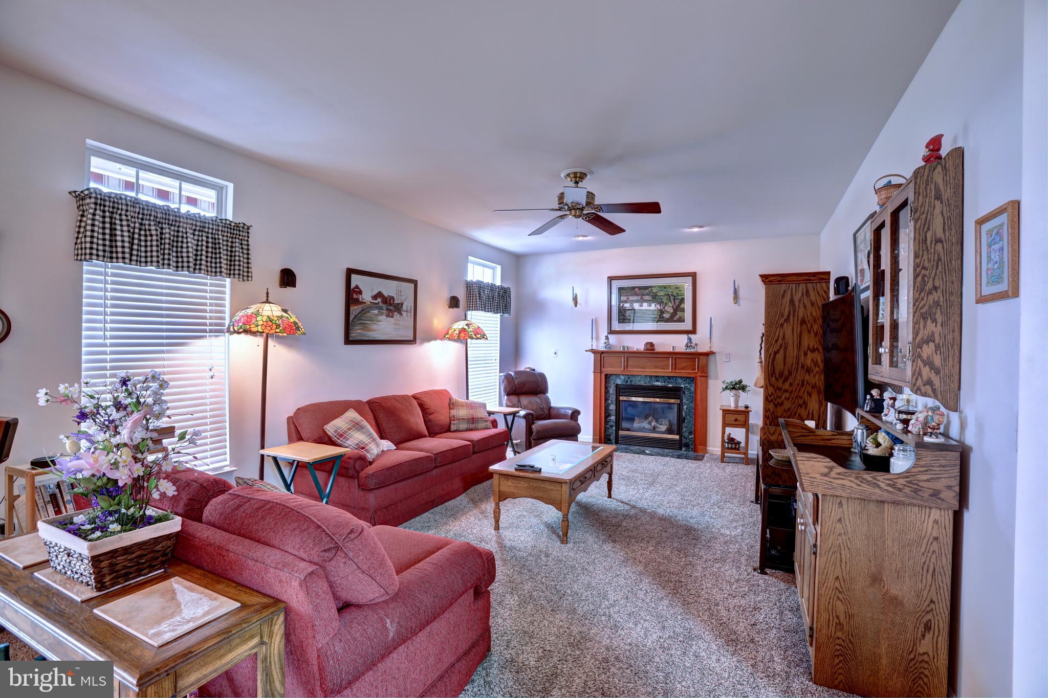 LOCUST HILL - Residential