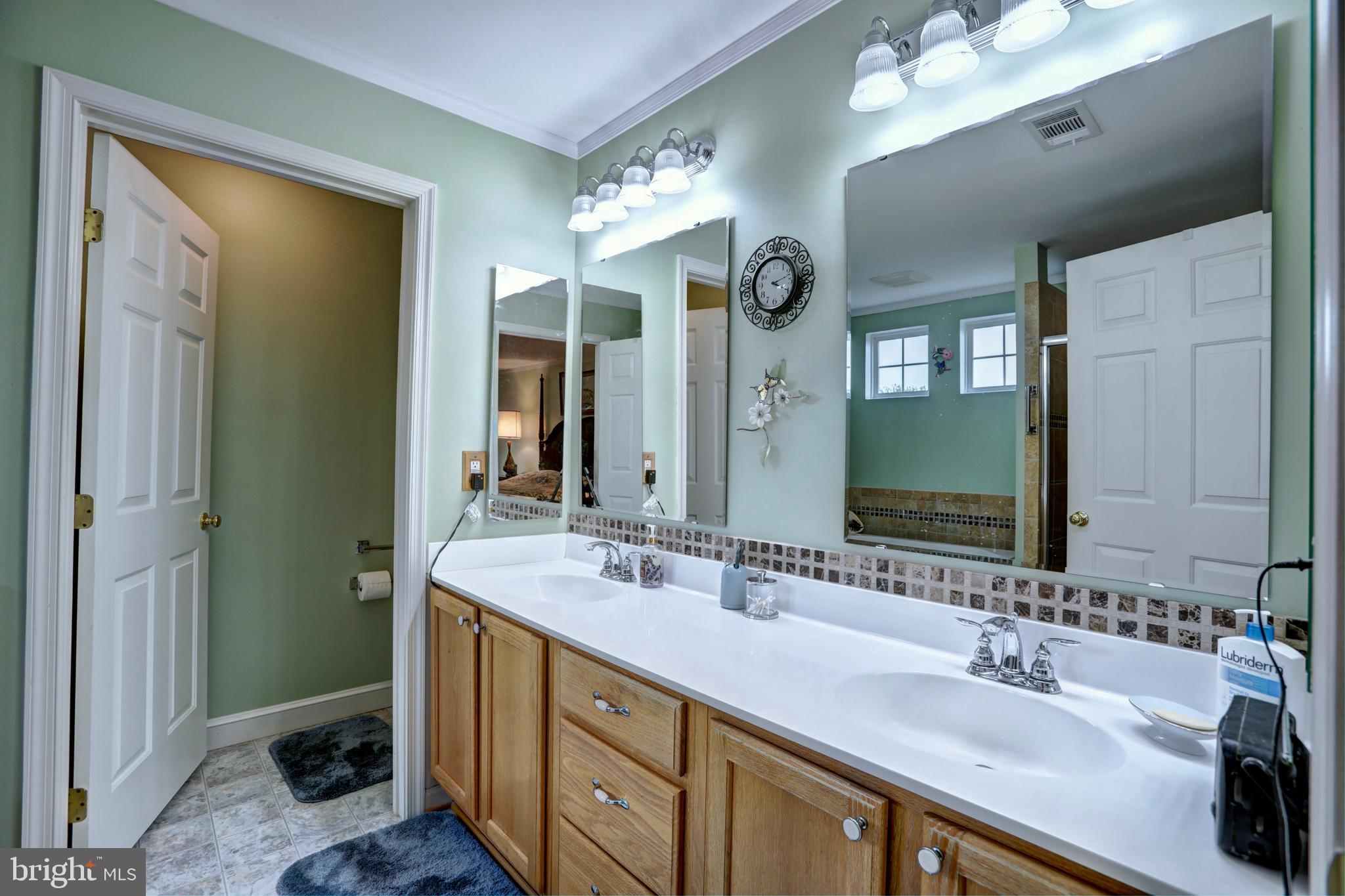 LOCUST HILL - Residential