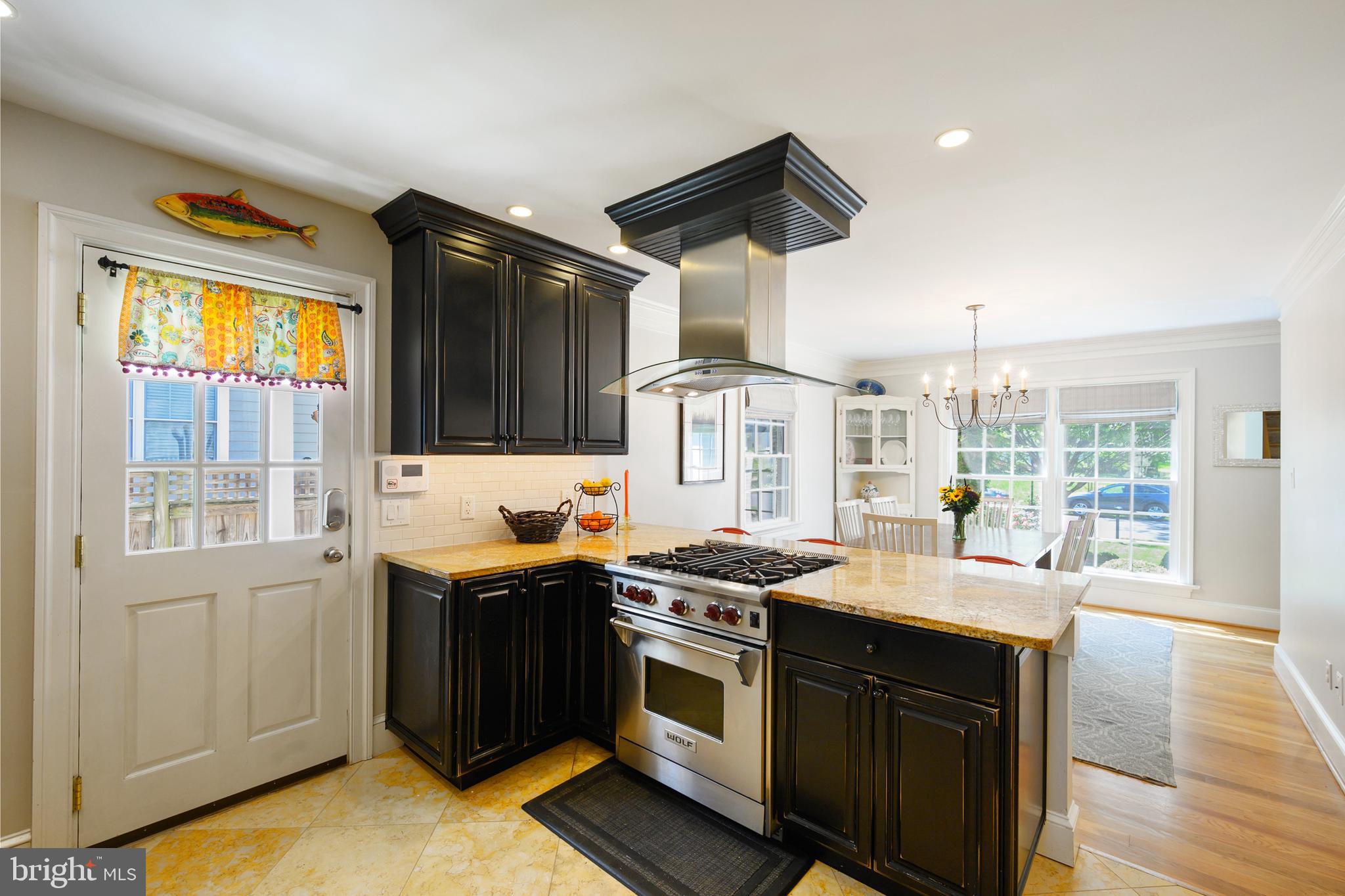 COLLINGWOOD MANOR - Residential