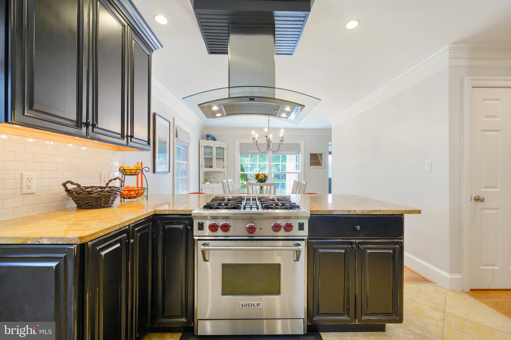 COLLINGWOOD MANOR - Residential