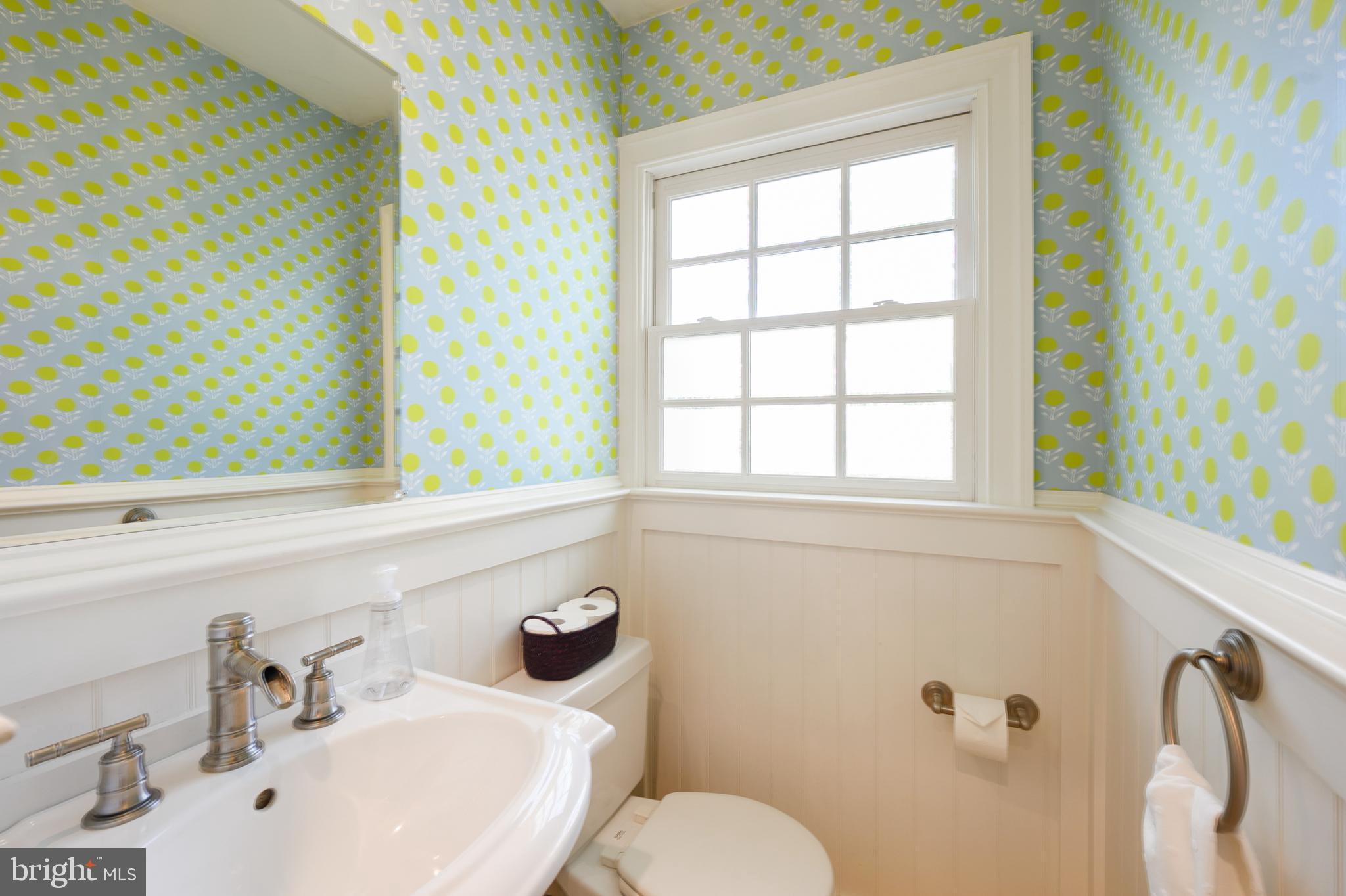 COLLINGWOOD MANOR - Residential