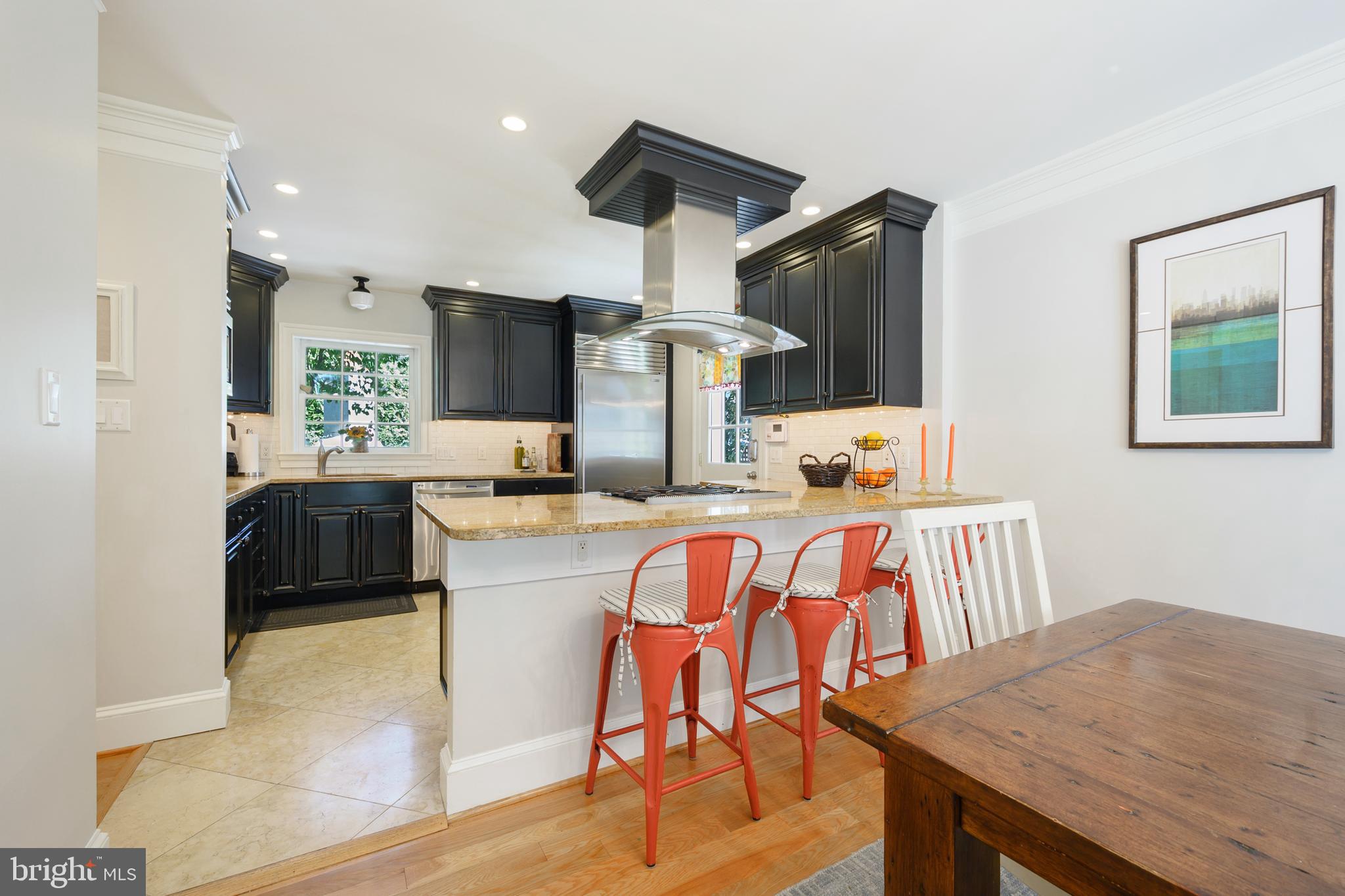 COLLINGWOOD MANOR - Residential