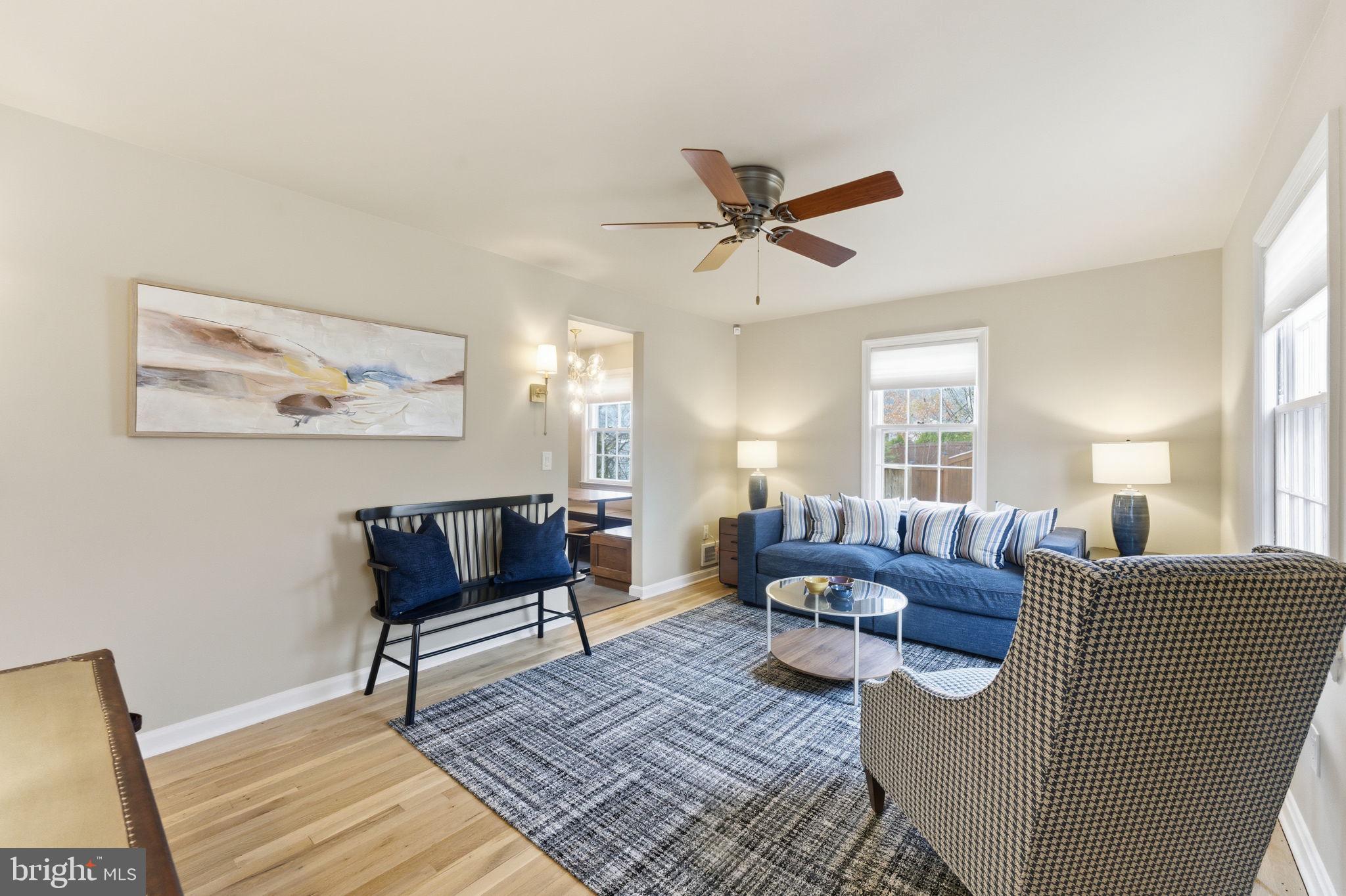 KENSINGTON HEIGHTS - Residential