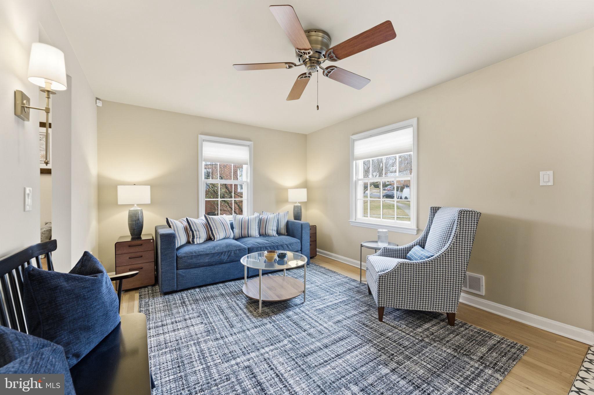 KENSINGTON HEIGHTS - Residential