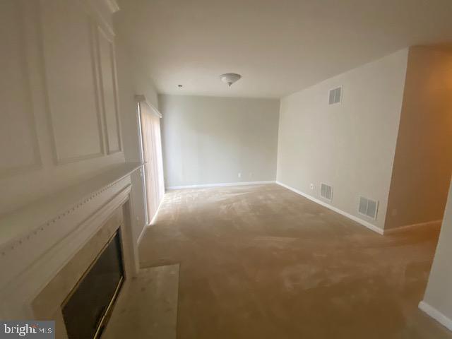 CASCADES - Residential Lease