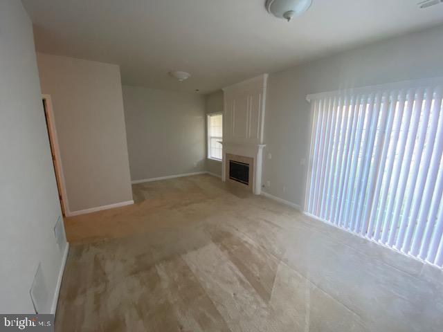 CASCADES - Residential Lease