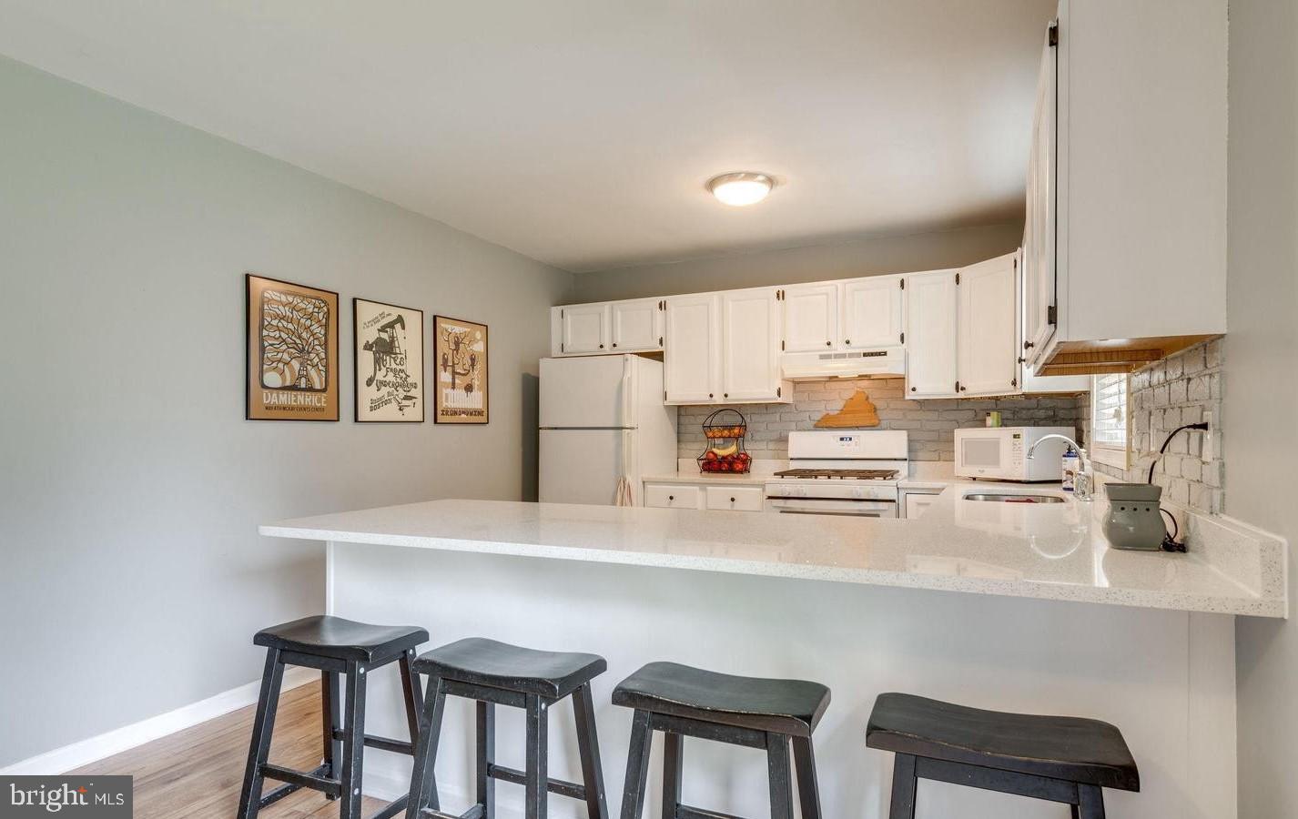 WATERFORD - Residential Lease