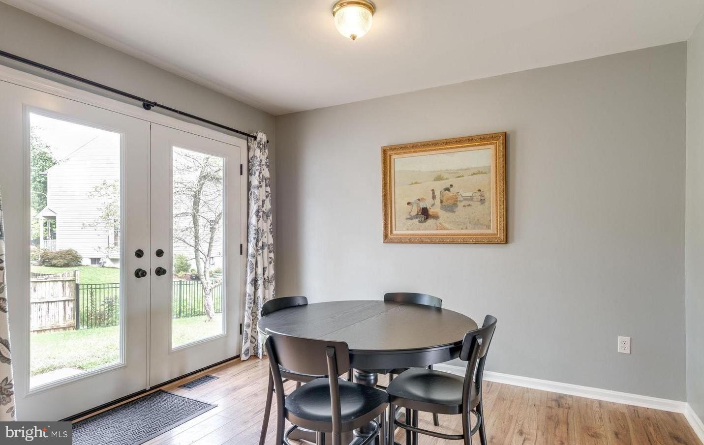 WATERFORD - Residential Lease