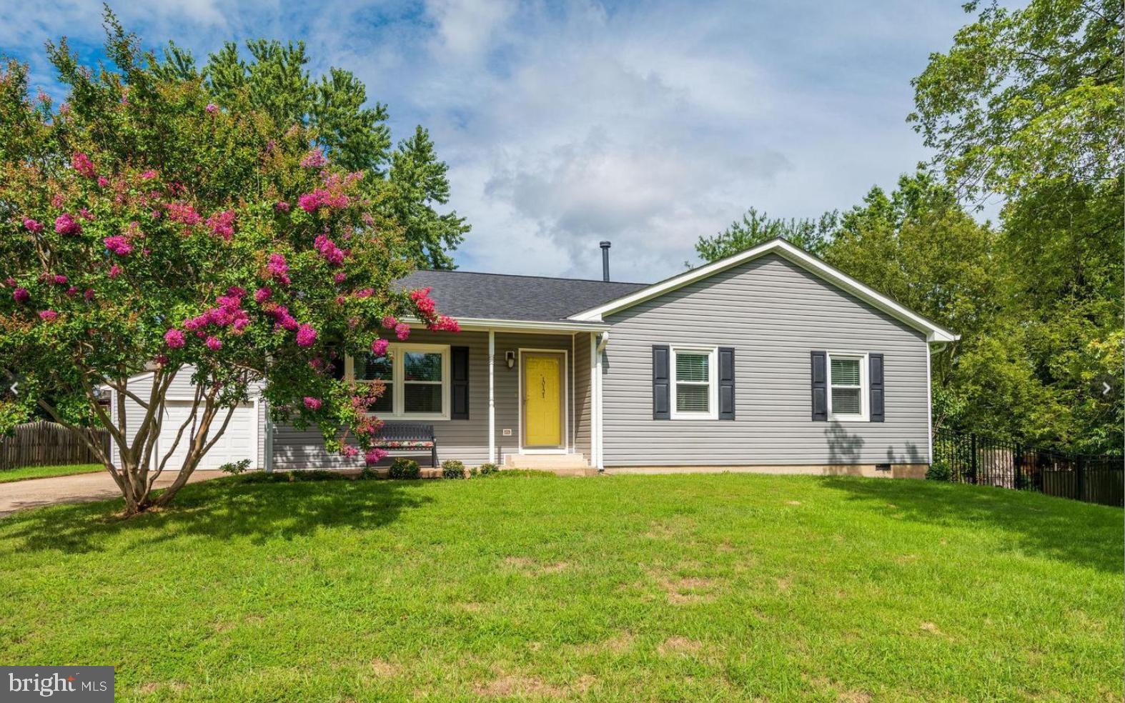 WATERFORD - Residential Lease