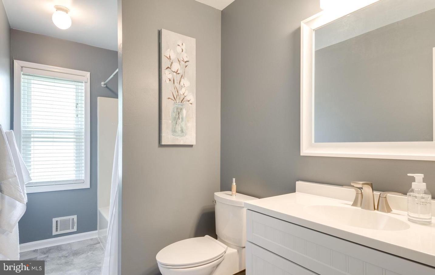 WATERFORD - Residential Lease