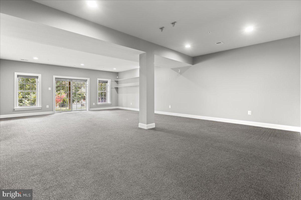 MAPLE LAWN - Residential