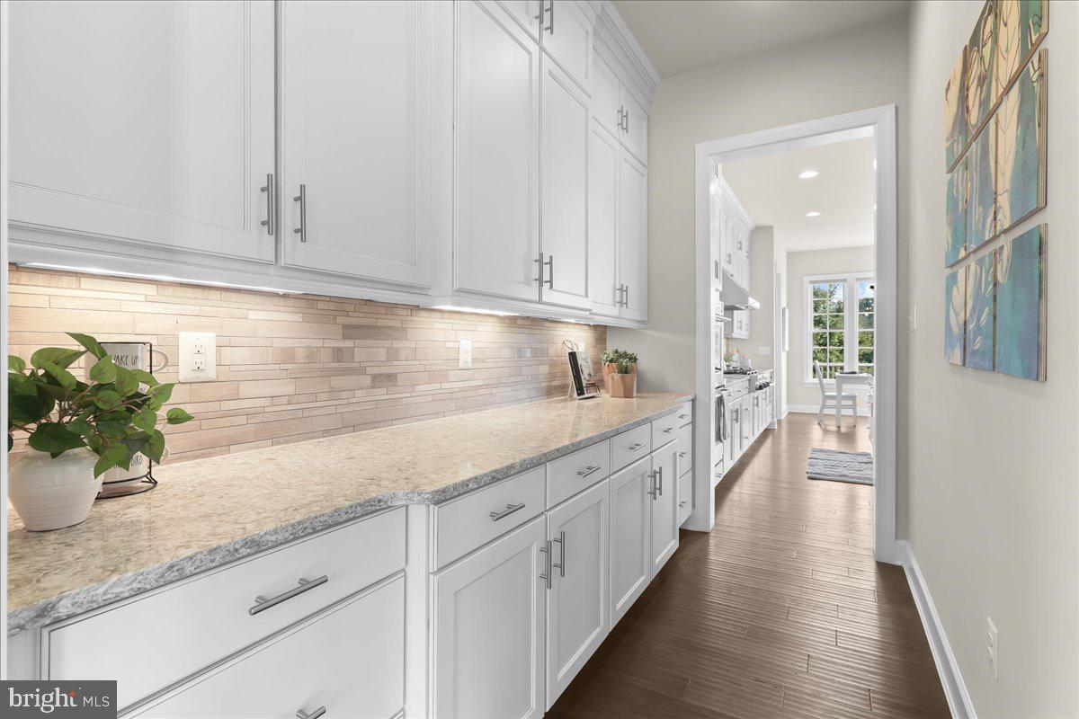 MAPLE LAWN - Residential