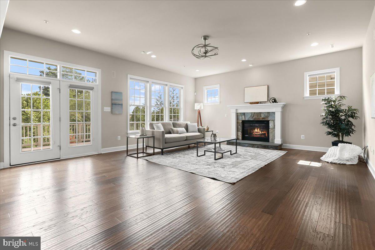 MAPLE LAWN - Residential