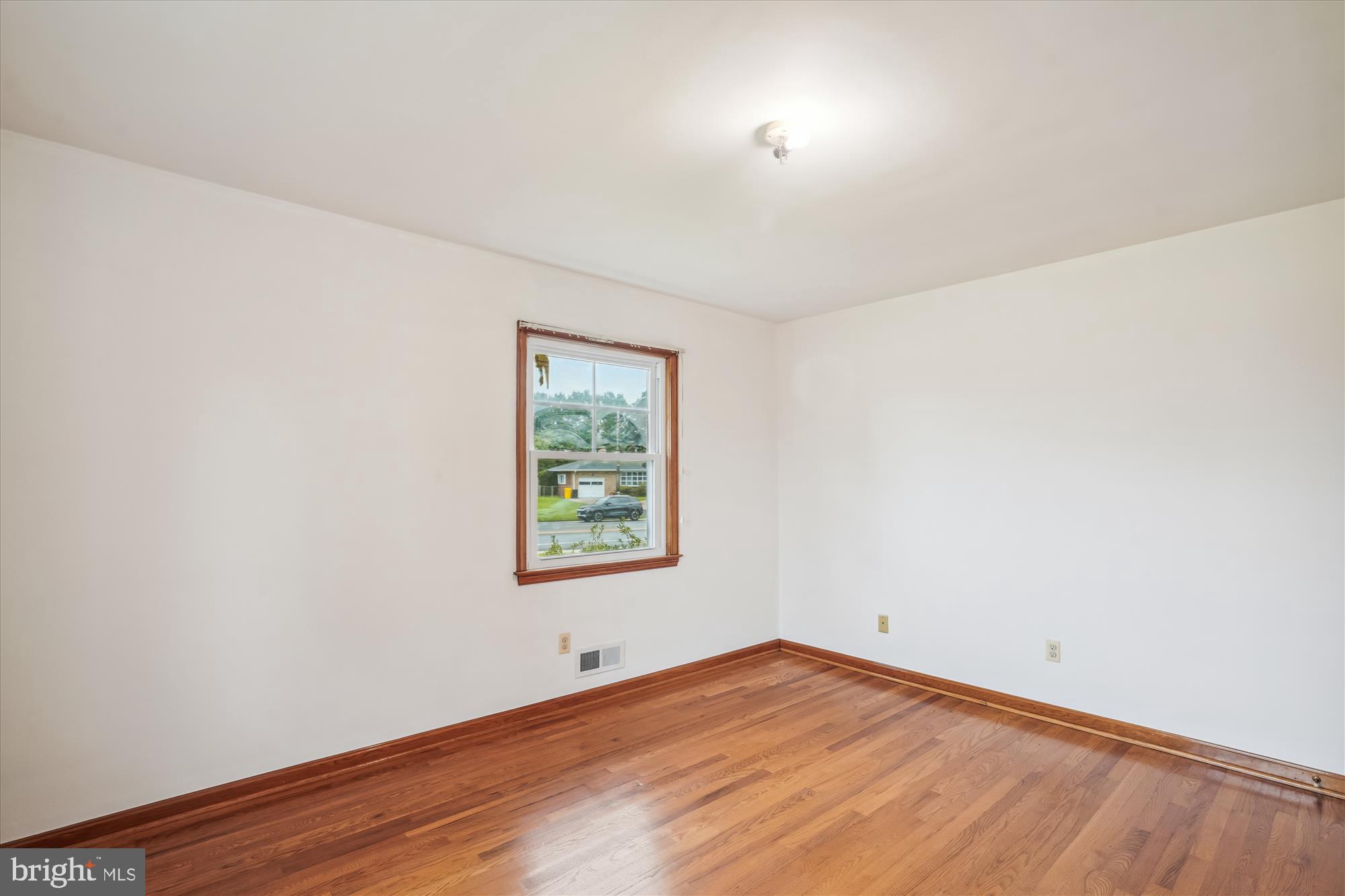 EAST LINTHICUM HEIGHTS - Residential