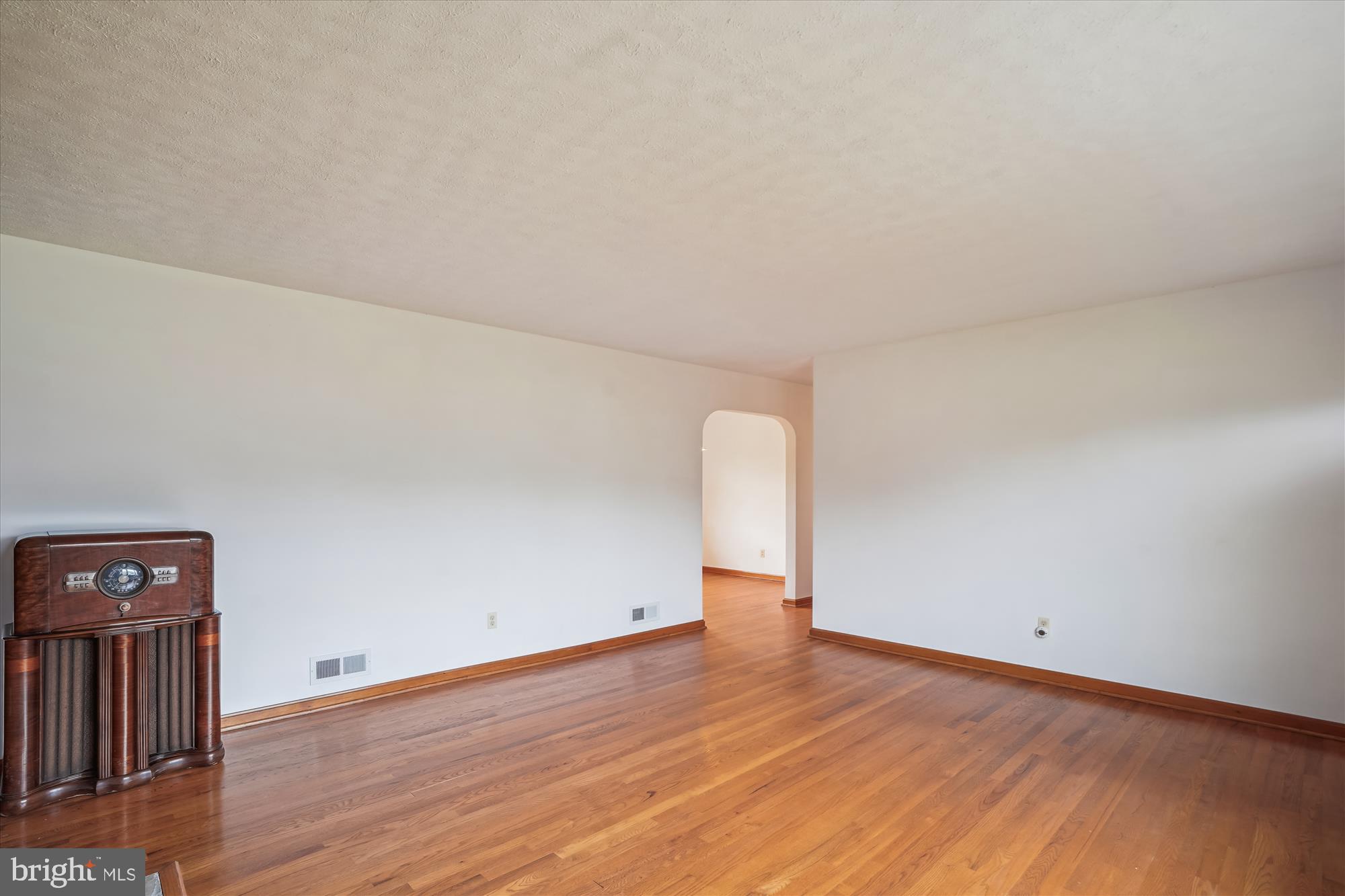 EAST LINTHICUM HEIGHTS - Residential