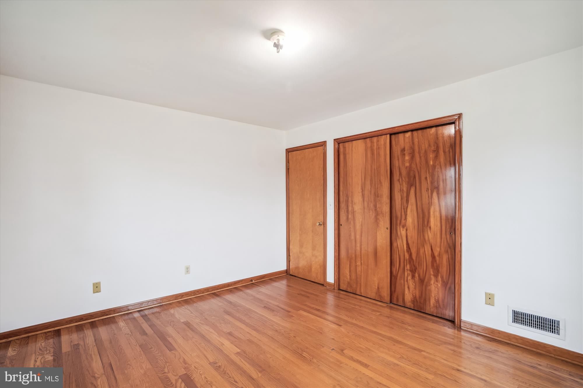 EAST LINTHICUM HEIGHTS - Residential