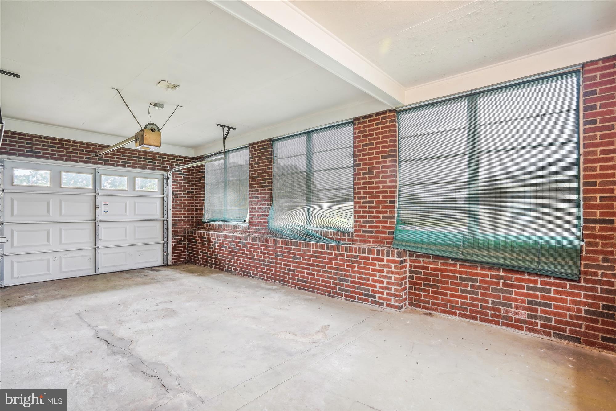 EAST LINTHICUM HEIGHTS - Residential