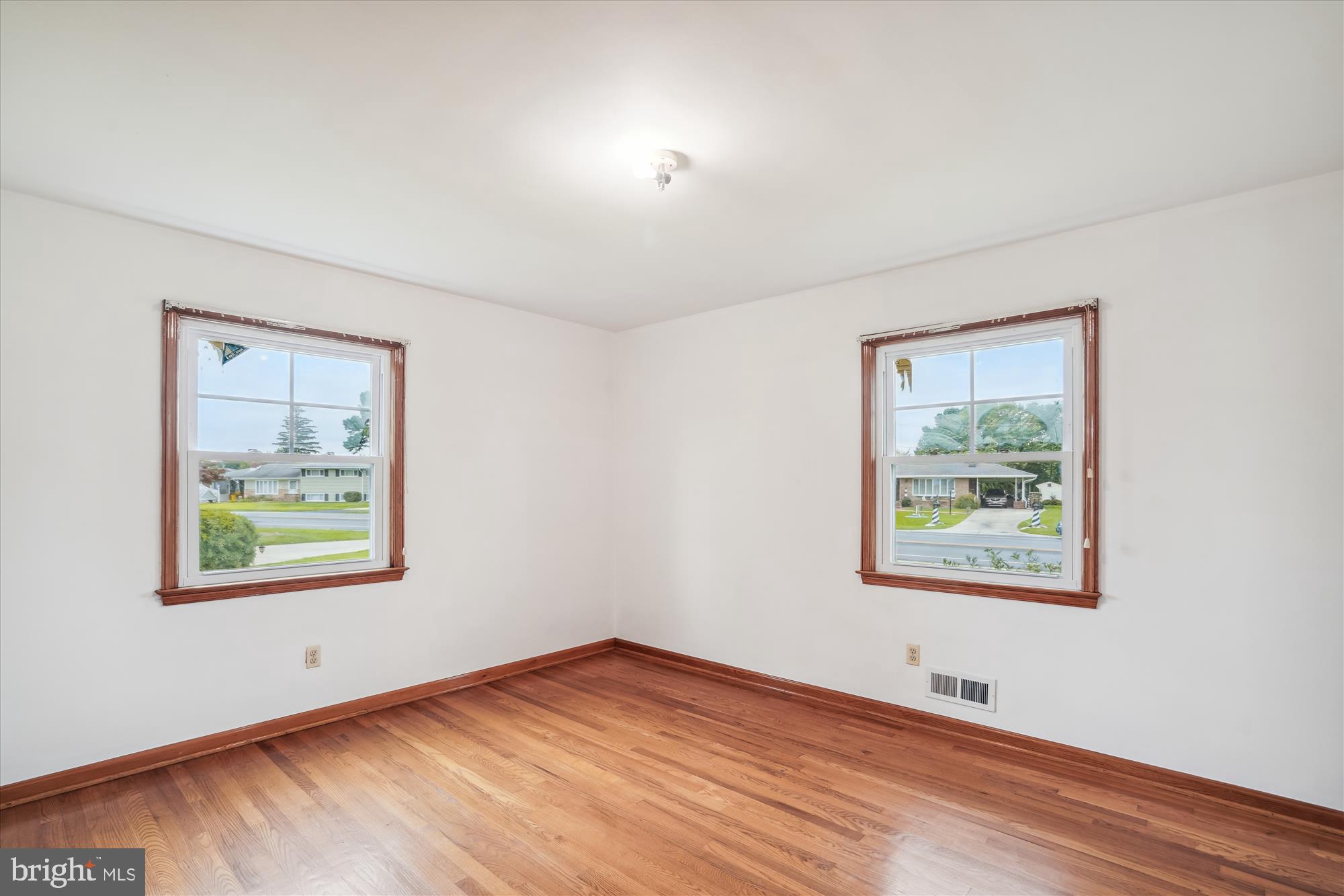 EAST LINTHICUM HEIGHTS - Residential