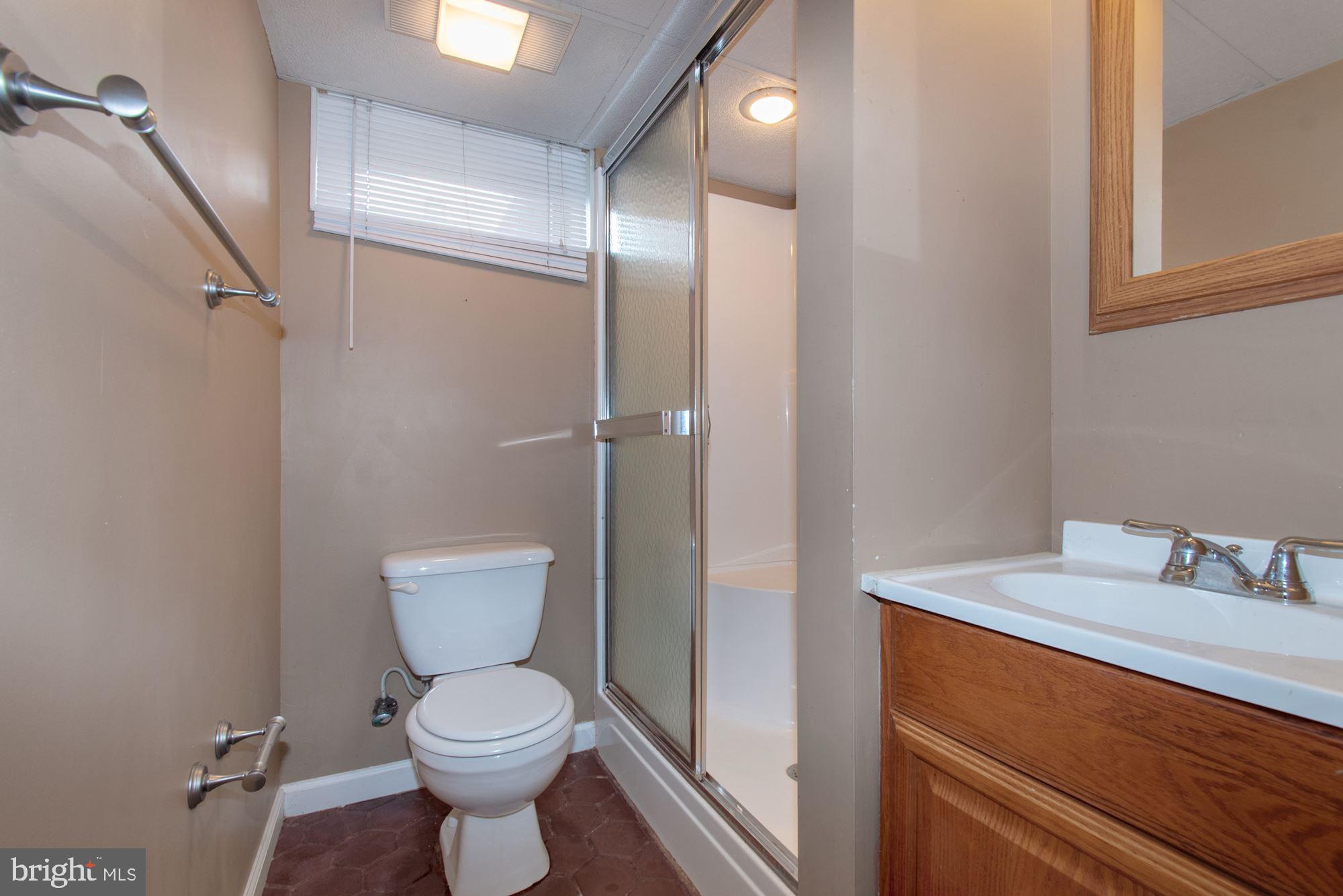 LOCUST POINT - Residential