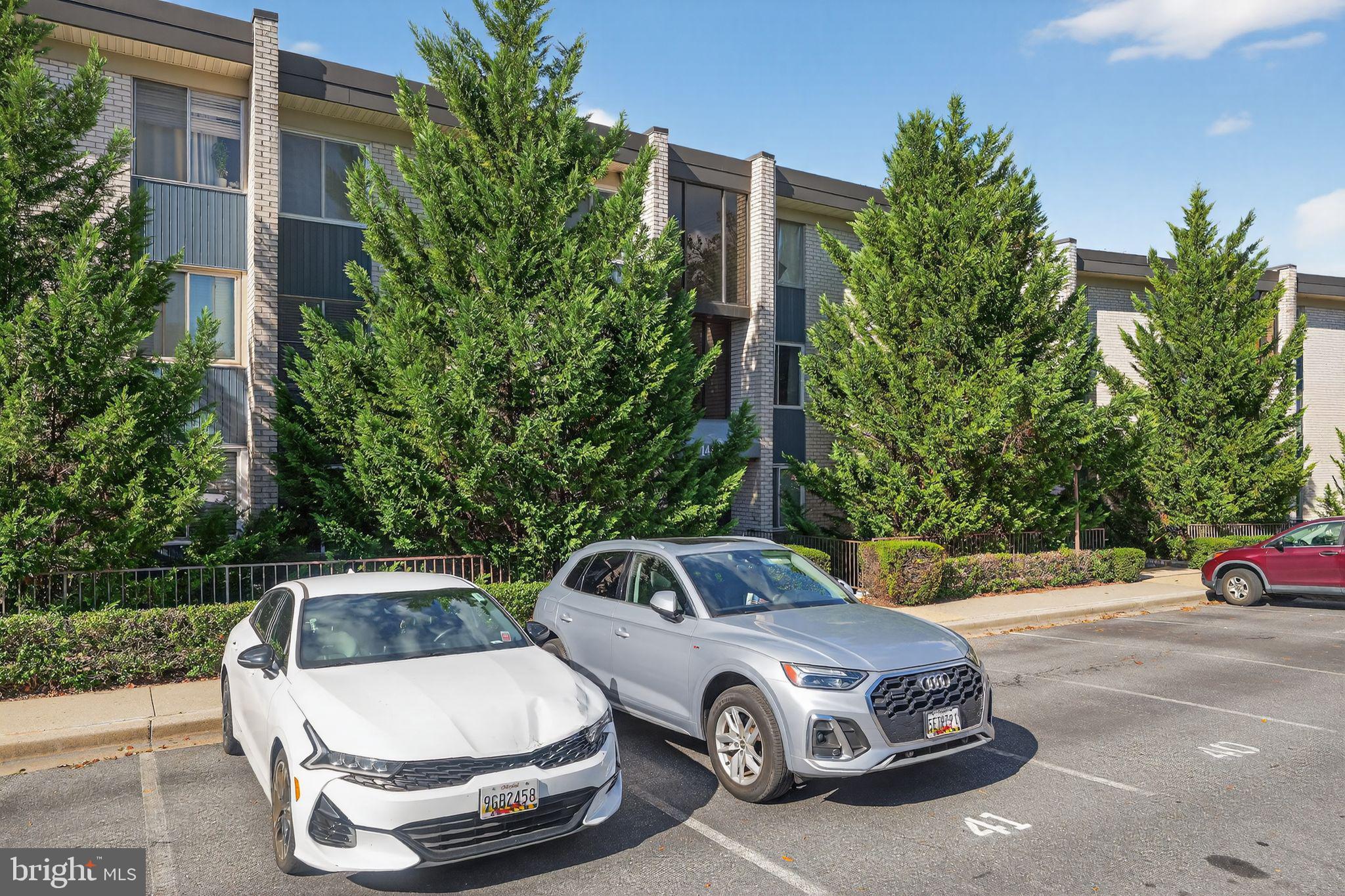 NORTH CRK PLACE - Residential Lease