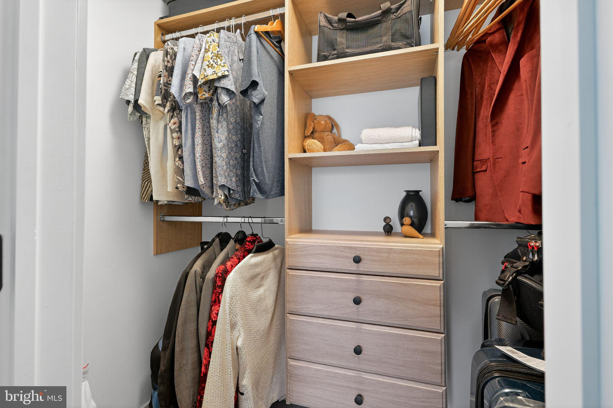 NORTH CRK PLACE - Residential Lease