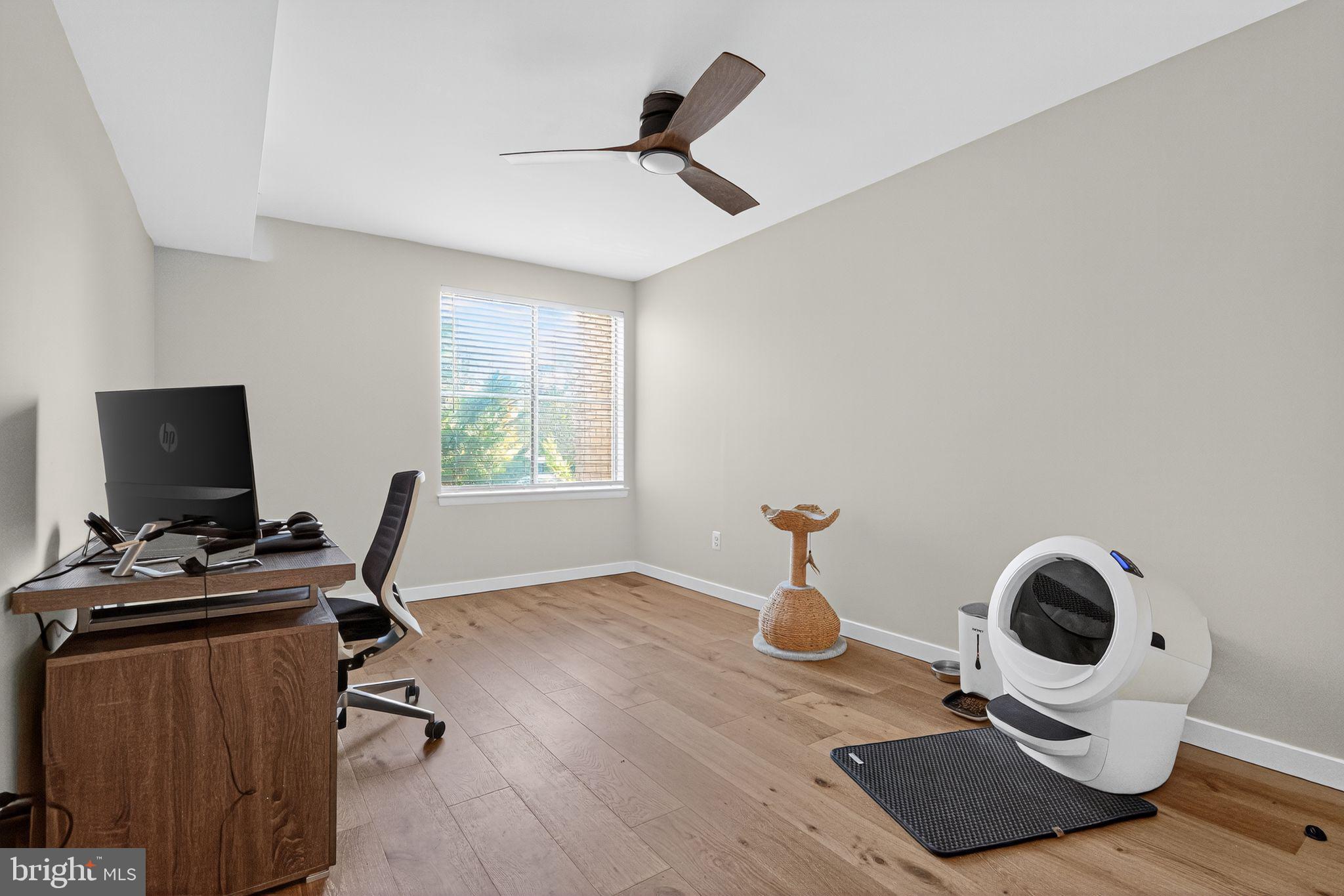 NORTH CRK PLACE - Residential Lease