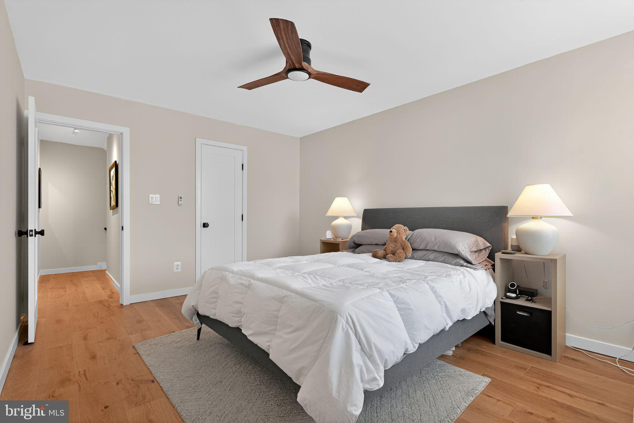 NORTH CRK PLACE - Residential Lease