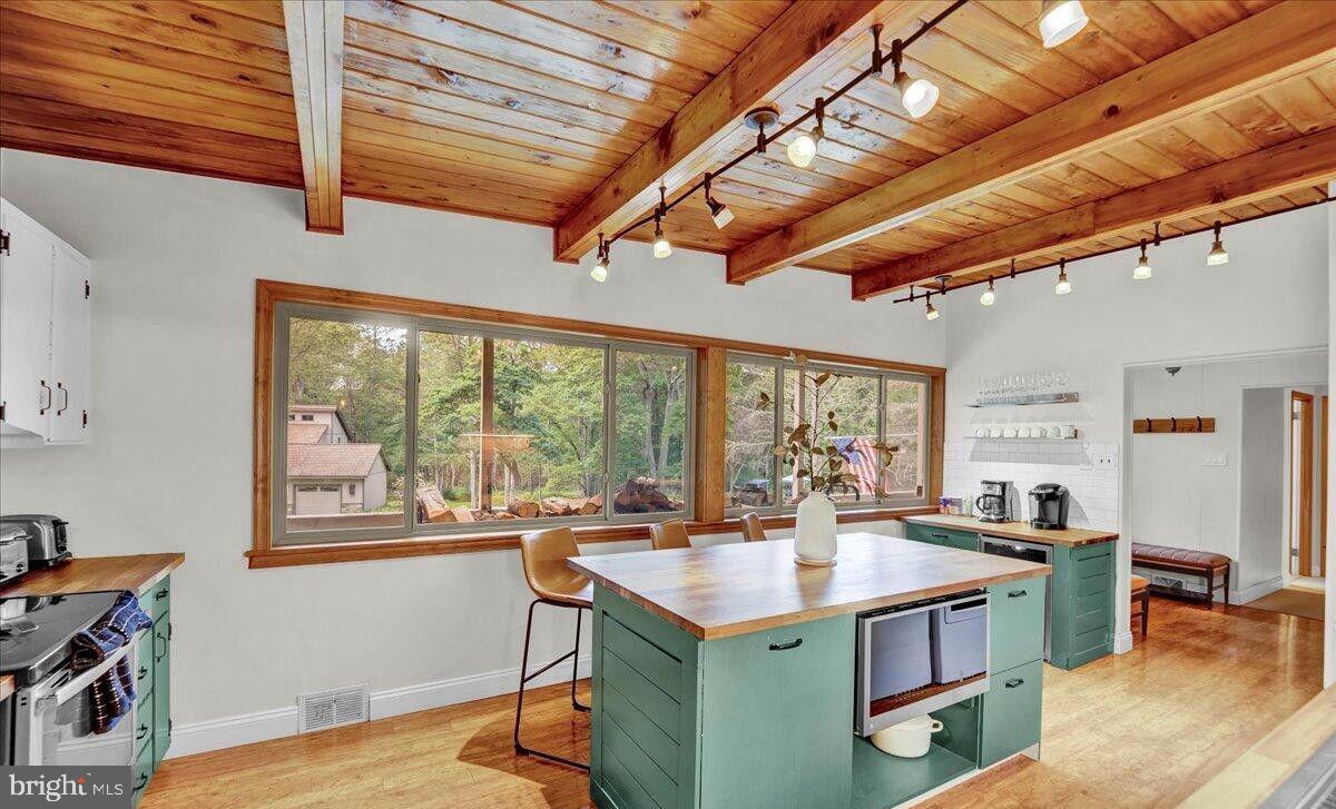 SPLIT ROCK - Residential