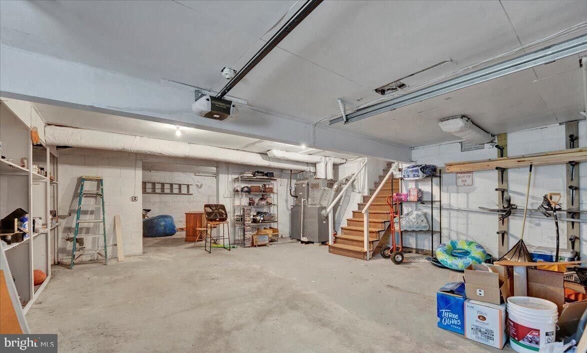 SPLIT ROCK - Residential