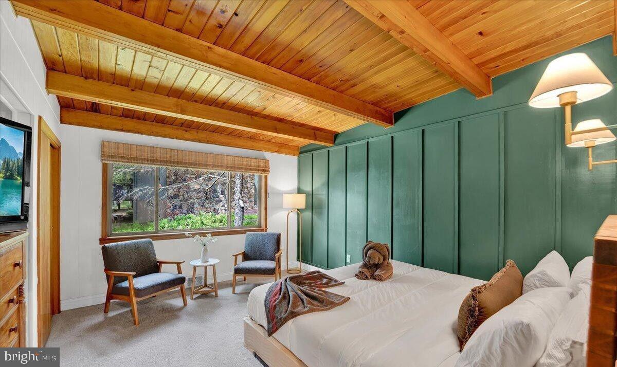 SPLIT ROCK - Residential