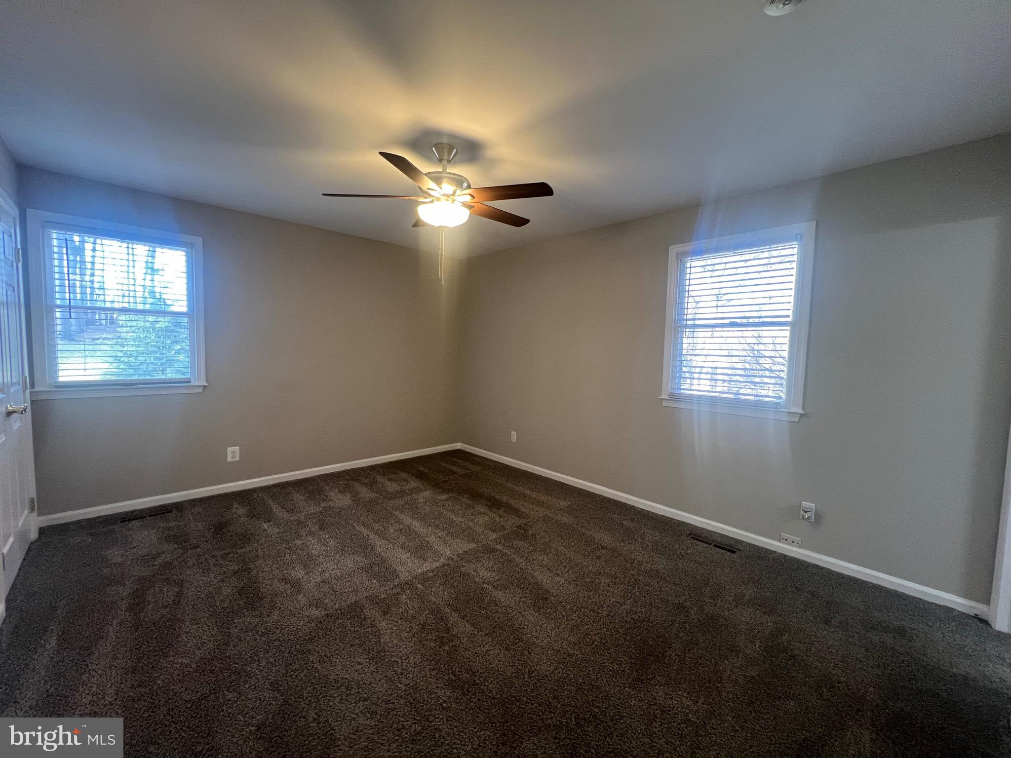 ELKTON - Residential