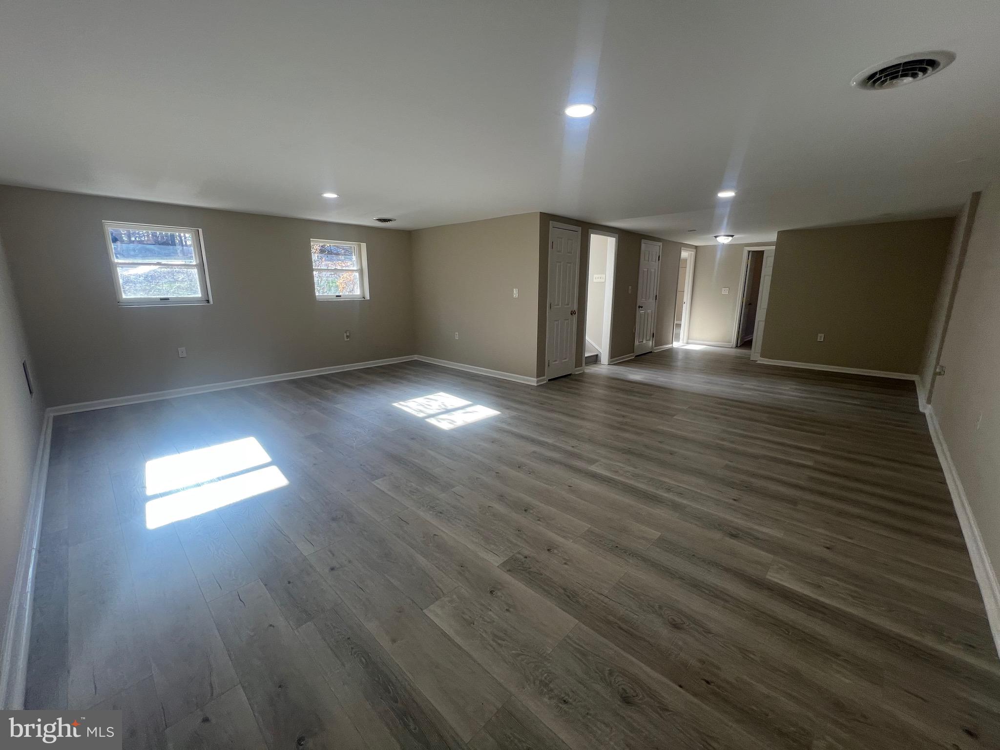 ELKTON - Residential