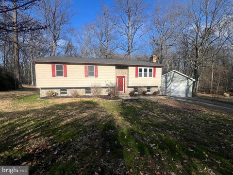 Homes For Sale - 54 Oakridge Court<br/> Cecil County, Elkton, MD 21921
