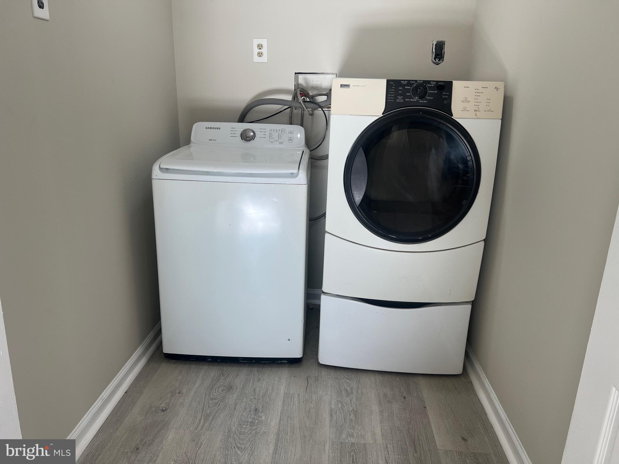 ELKTON - Residential