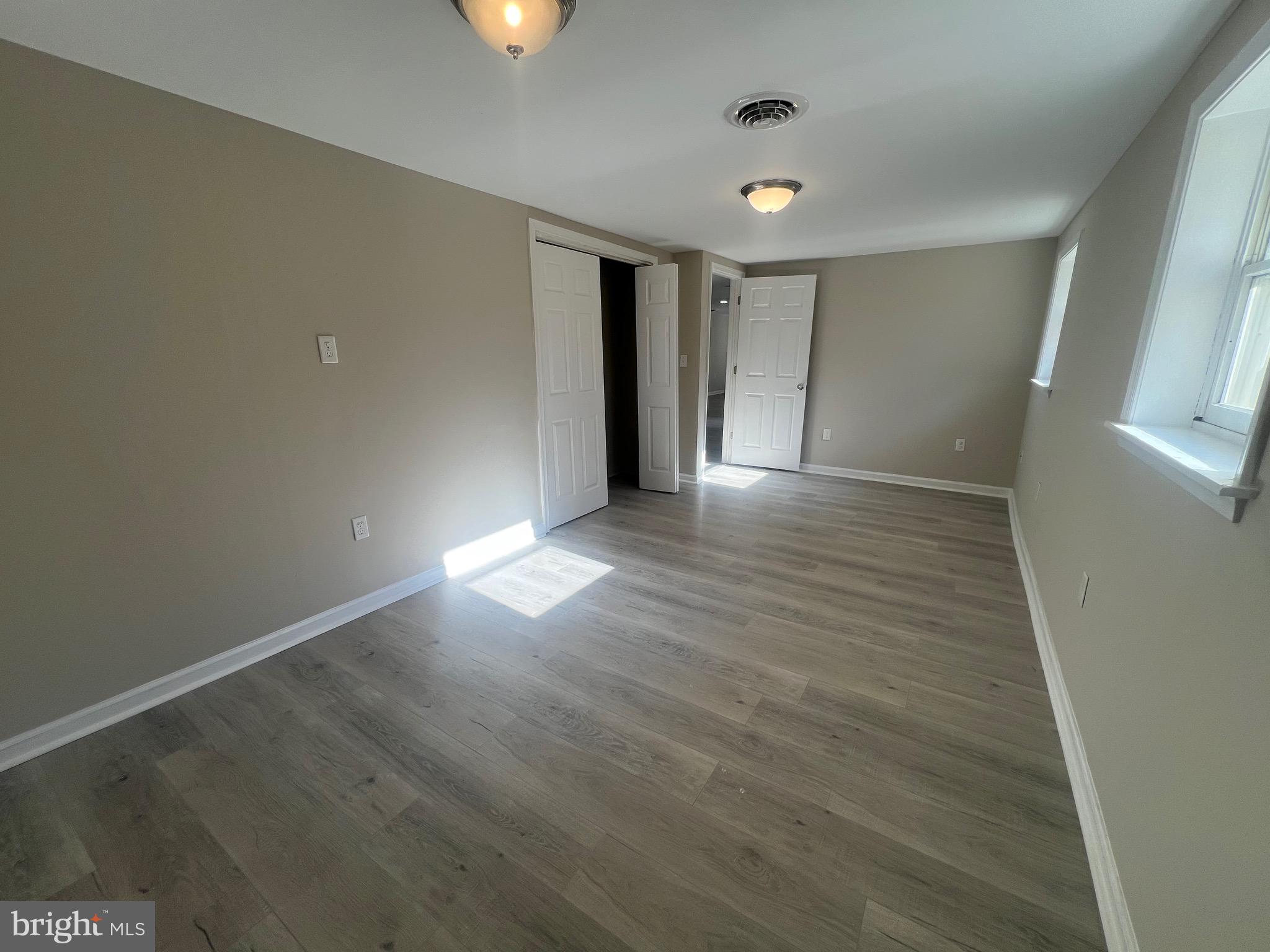 ELKTON - Residential