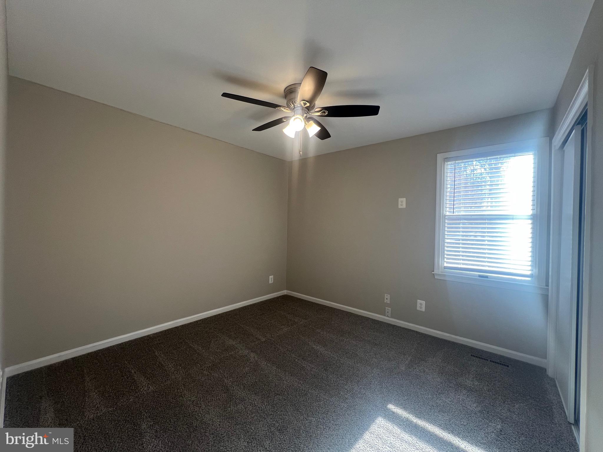 ELKTON - Residential