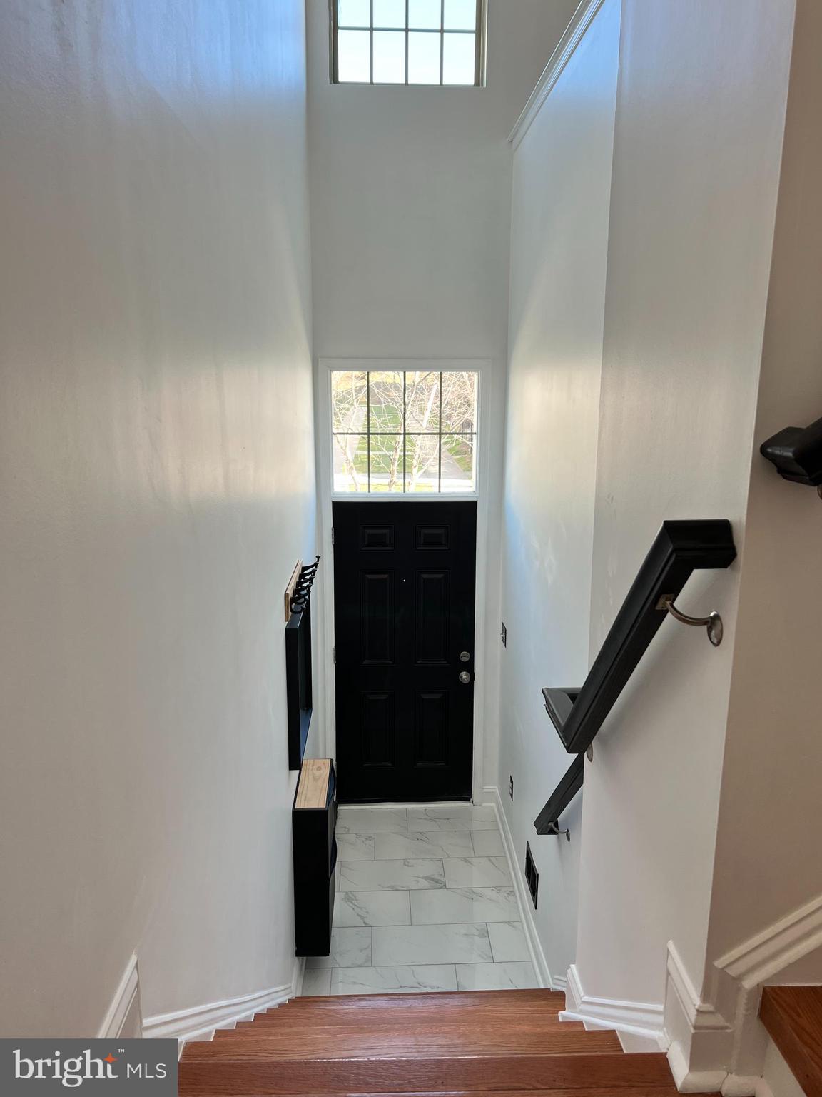 TRIANGLE HIGHLANDS CONDO - Residential Lease