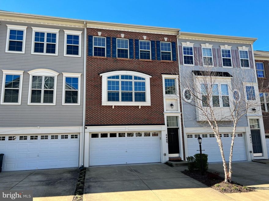 Spectacular 3-level, 3-bedroom, garage townhome for rent. This townhome has over 2,500 sq ft, with a great open layout on the main level with gleaming hardwood floors and large windows letting in a ton of natural. There is a huge living room, a spectacularly updated kitchen with a large kitchen island, tons of storage, and a Trex deck. The upper level features a large master bedroom with vaulted ceilings, two walk-in closets, and a spa-like private bathroom. Two additional bedrooms, a hallway bathroom, and laundry round out the upper level. The lower level has a large family room area and a half-bath. The home has tons of upgrades, every detail was considered to achieve unparalleled quality. Right outside of the Quantico base, the commute to work has never been easier! Attached 2 car garage with 2 car driveway. Gorgeous community pool & tot lot just around the corner from your front door! 2 mins from Quantico Marine base, with easy access to VRE and commuter lots. Great location! Available for immediate move-in.