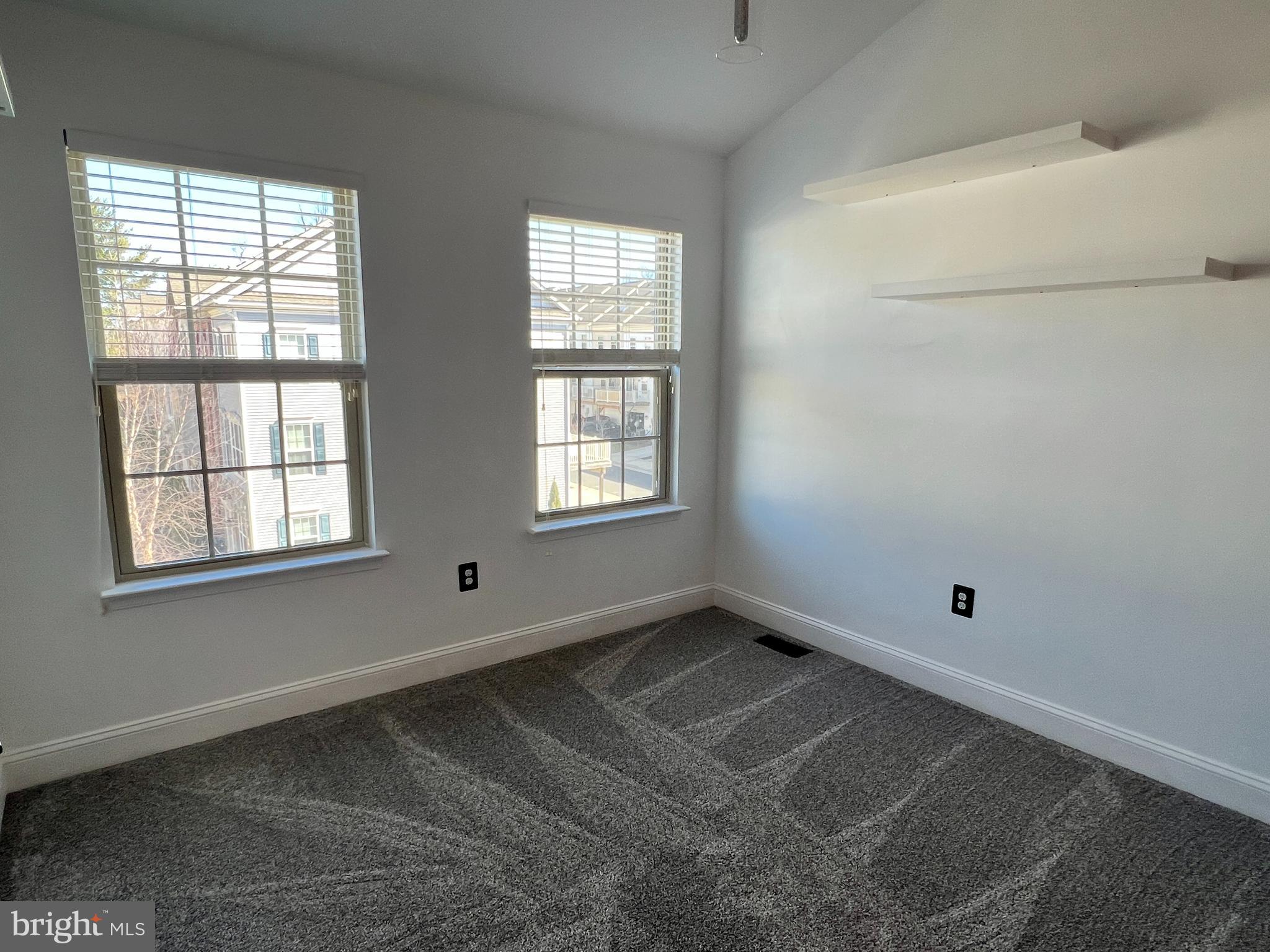 TRIANGLE HIGHLANDS CONDO - Residential Lease